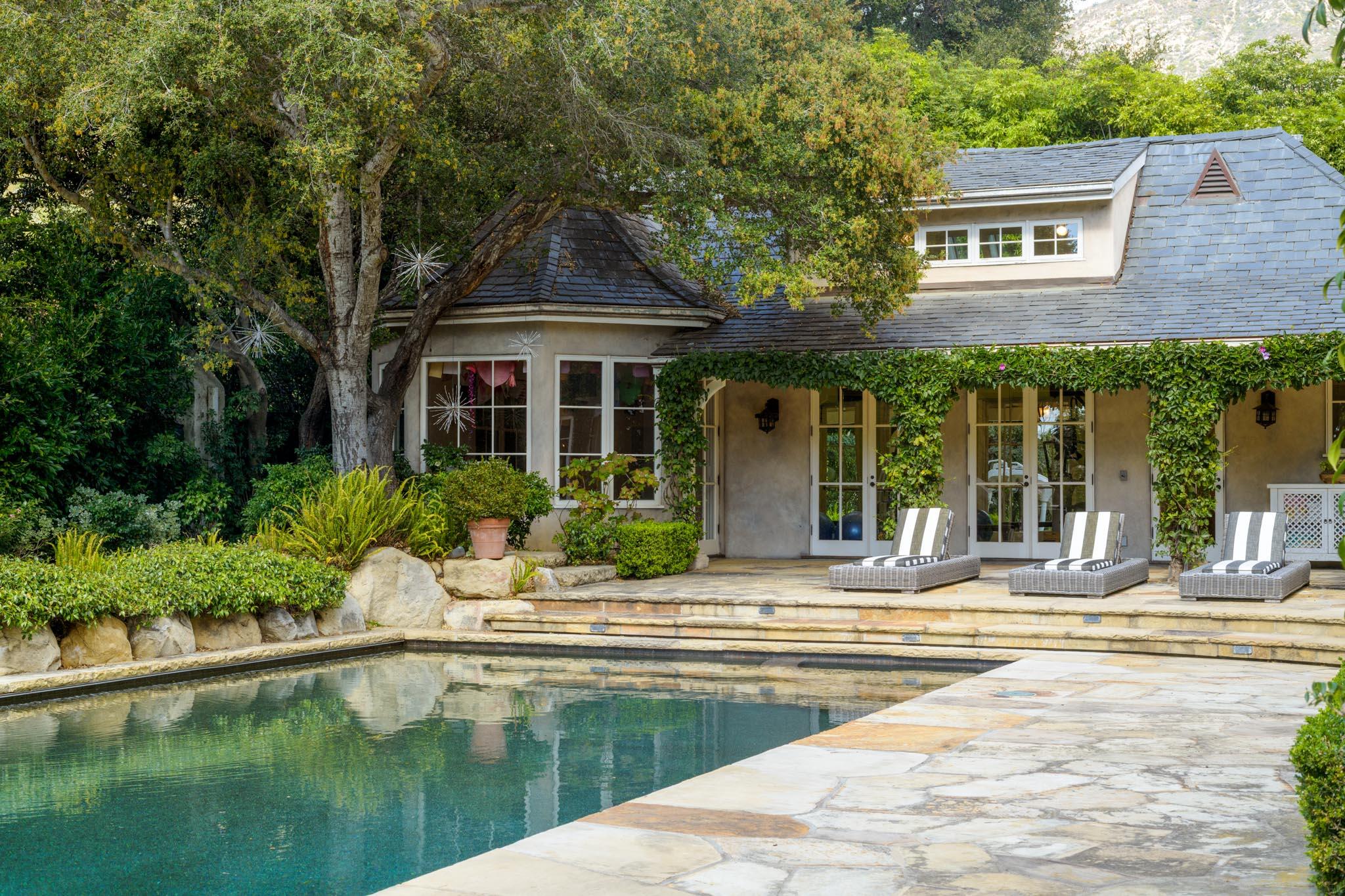 Santa Barbara, California 93108, United States, 6 Bedrooms Bedrooms, ,7 BathroomsBathrooms,Residential,Active,91159