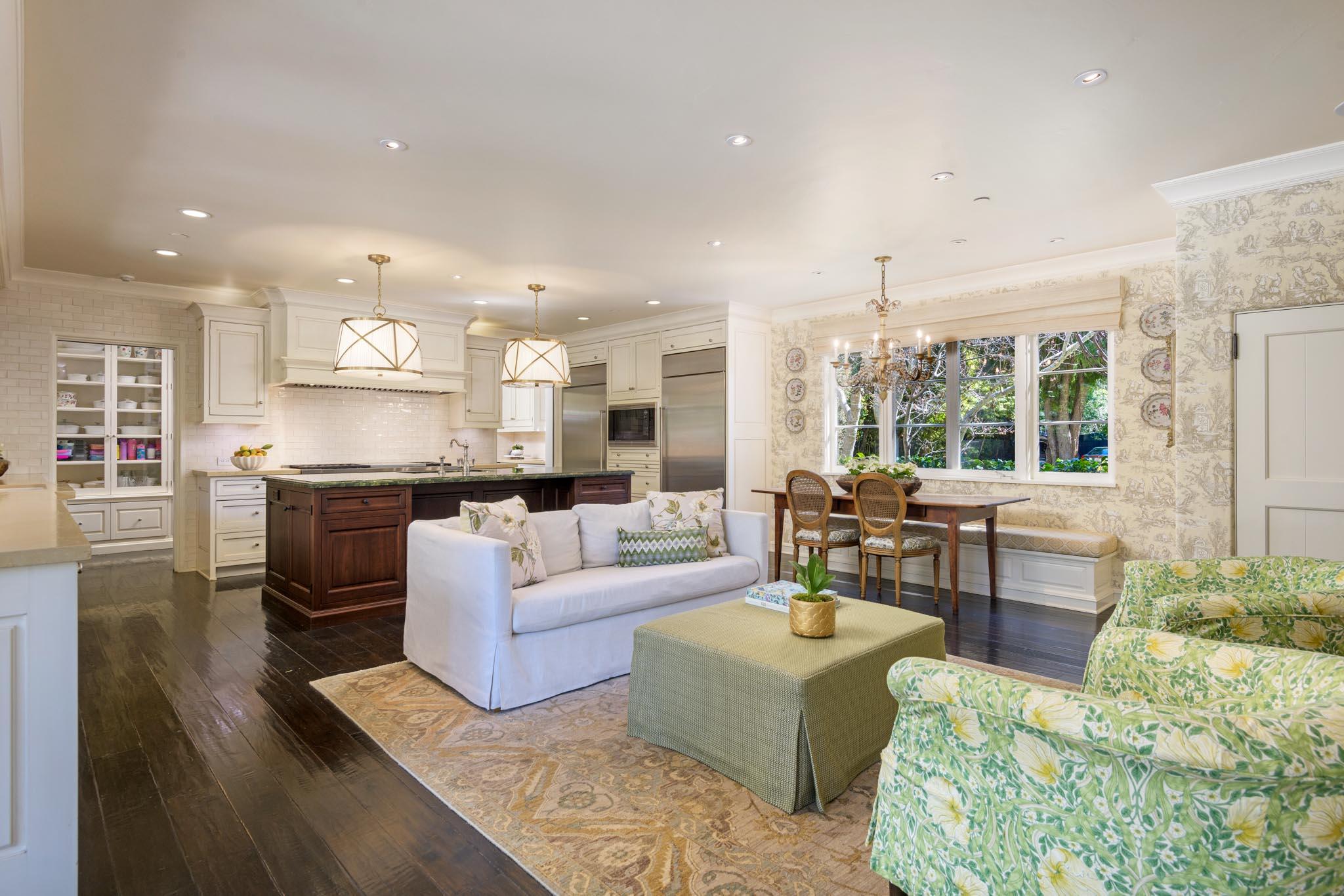 Santa Barbara, California 93108, United States, 6 Bedrooms Bedrooms, ,7 BathroomsBathrooms,Residential,Active,91159