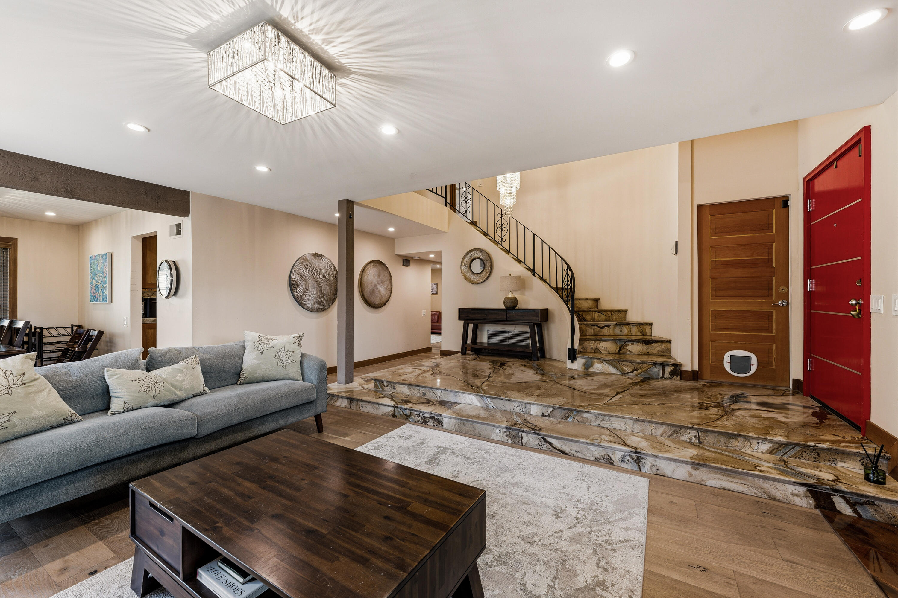 Goleta, California 93117, United States, 5 Bedrooms Bedrooms, ,4 BathroomsBathrooms,Residential,Active,250296