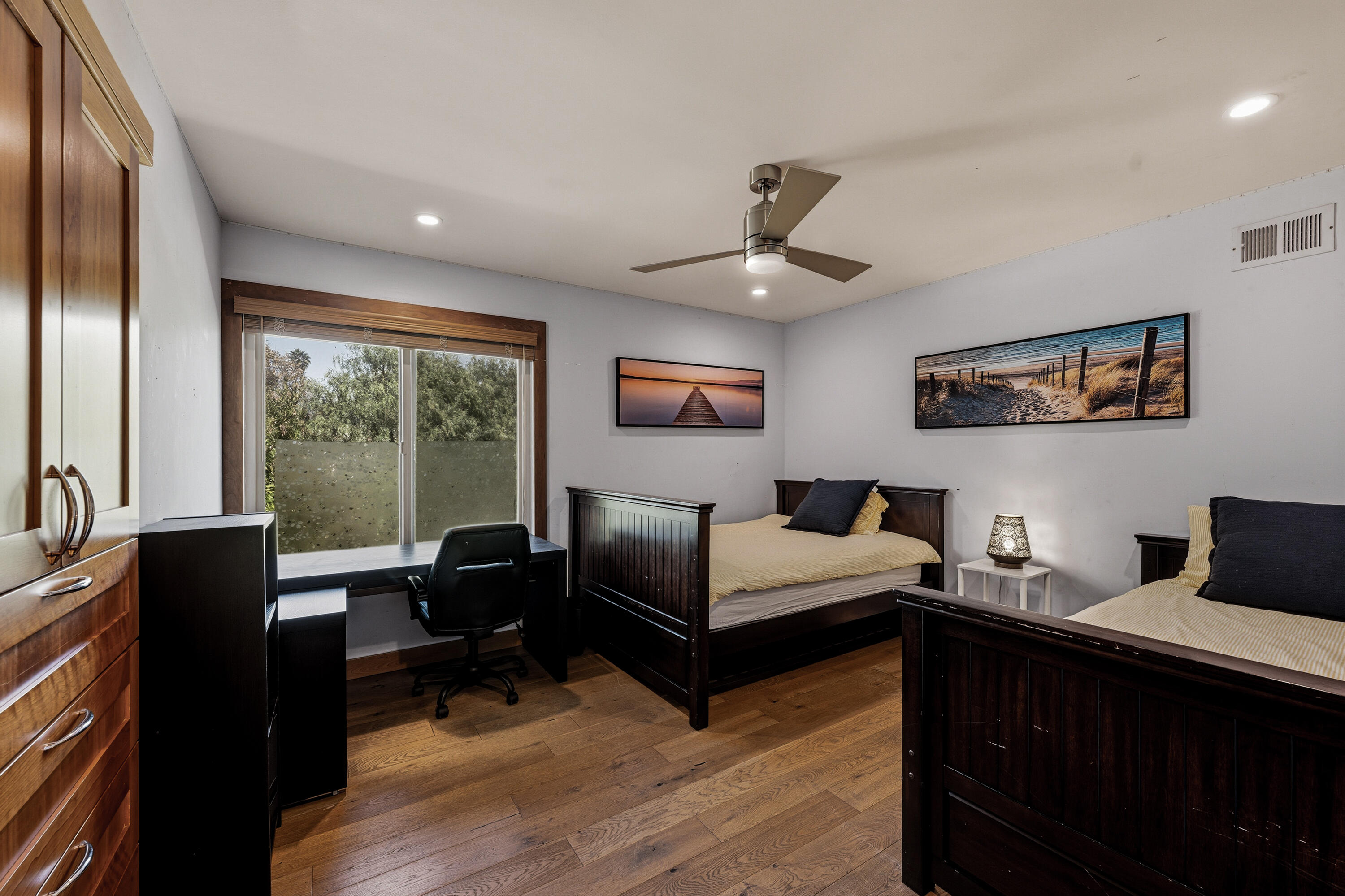 Goleta, California 93117, United States, 5 Bedrooms Bedrooms, ,4 BathroomsBathrooms,Residential,Active,250296