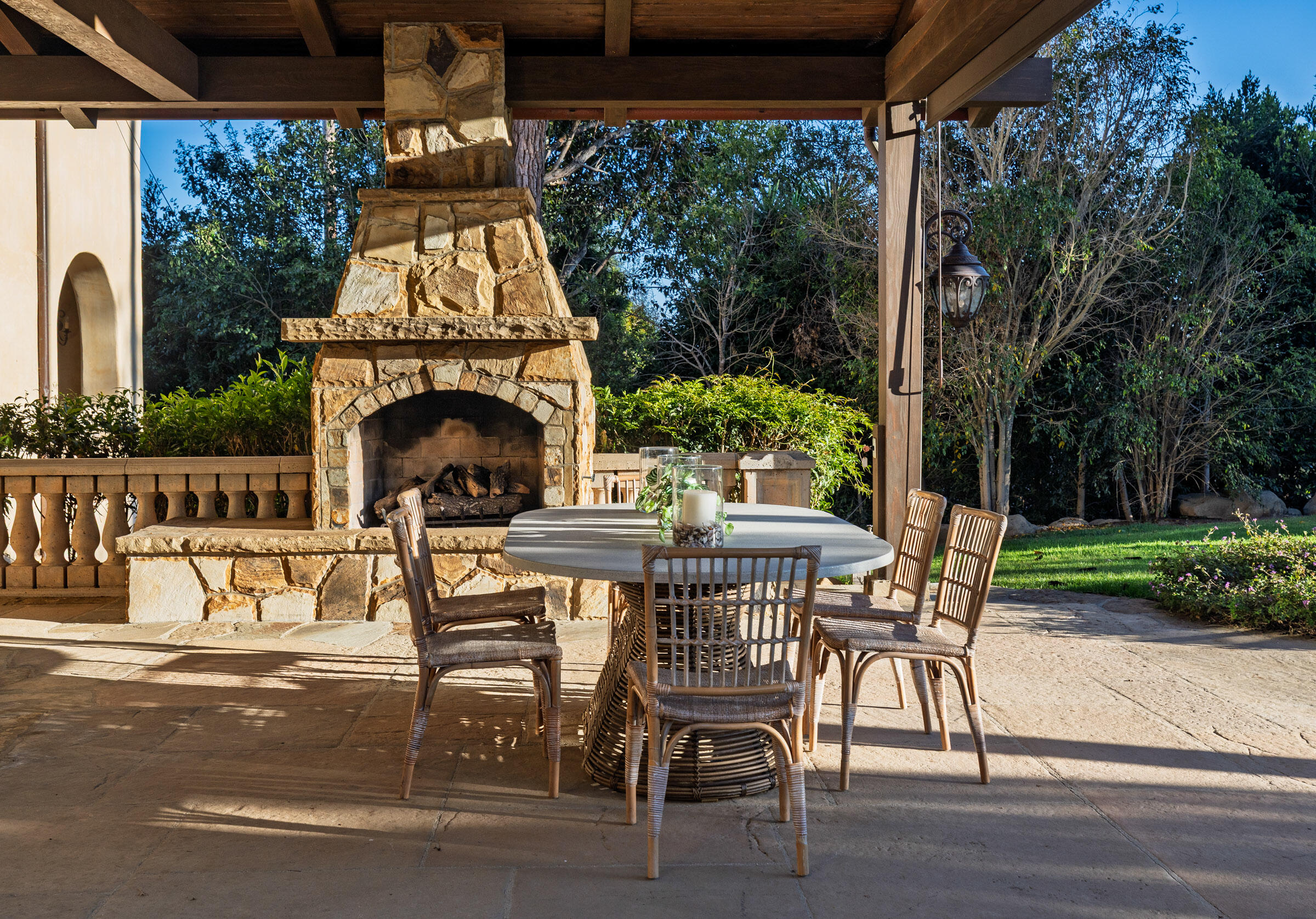 Montecito, California 93108, United States, 5 Bedrooms Bedrooms, ,6 BathroomsBathrooms,Residential,Active,170085