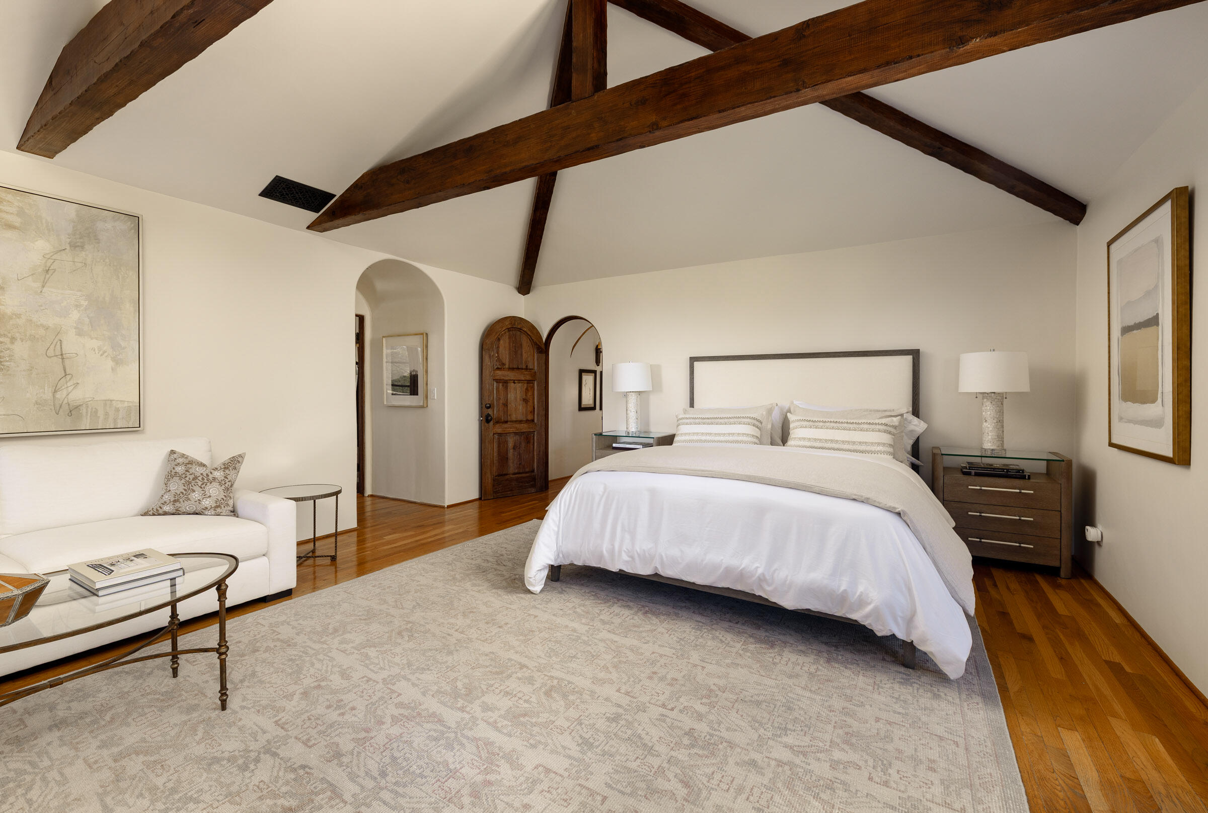 Montecito, California 93108, United States, 5 Bedrooms Bedrooms, ,6 BathroomsBathrooms,Residential,Active,170085