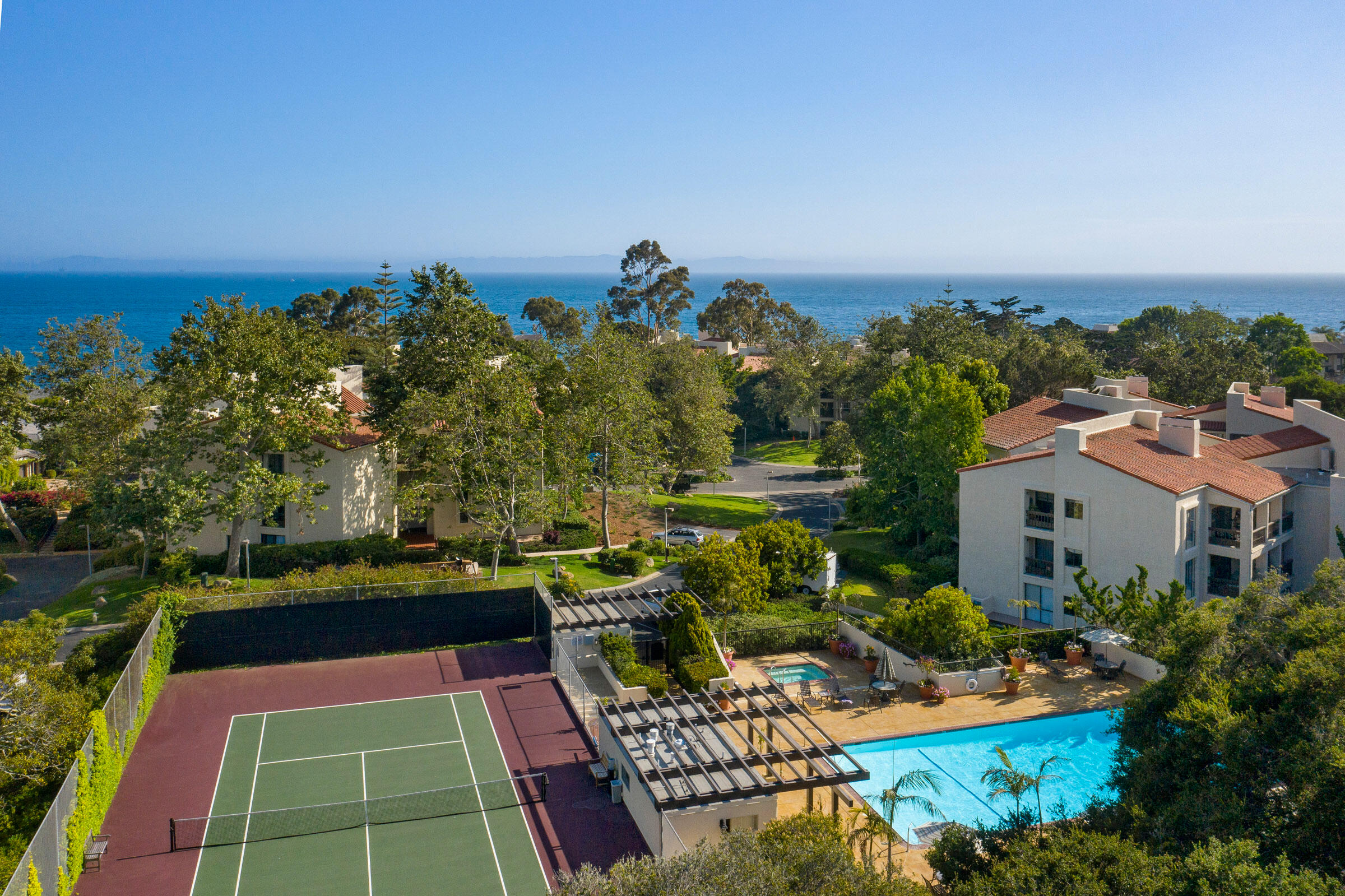 Santa Barbara, California 93108, United States, 2 Bedrooms Bedrooms, ,3 BathroomsBathrooms,Residential,Active,144235