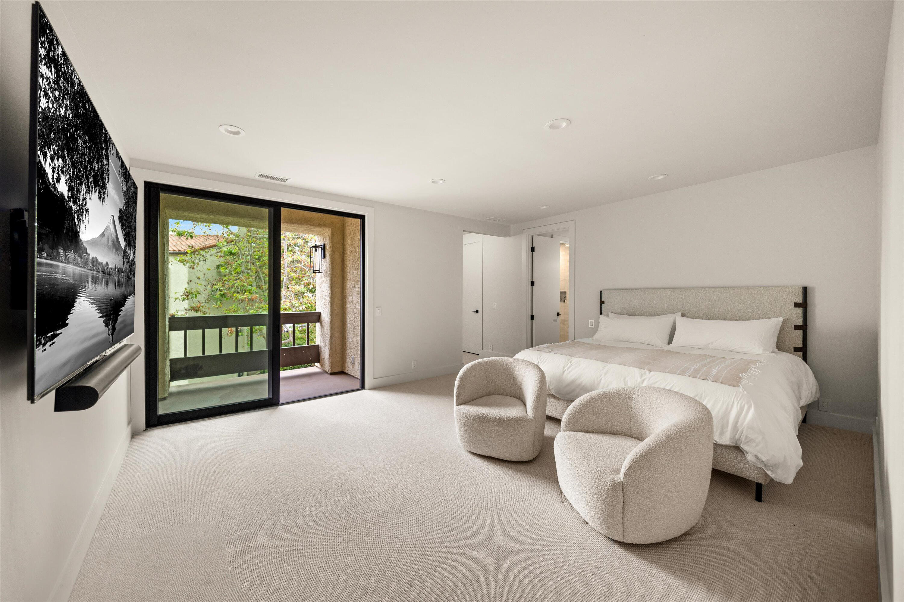 Santa Barbara, California 93108, United States, 2 Bedrooms Bedrooms, ,3 BathroomsBathrooms,Residential,Active,144235