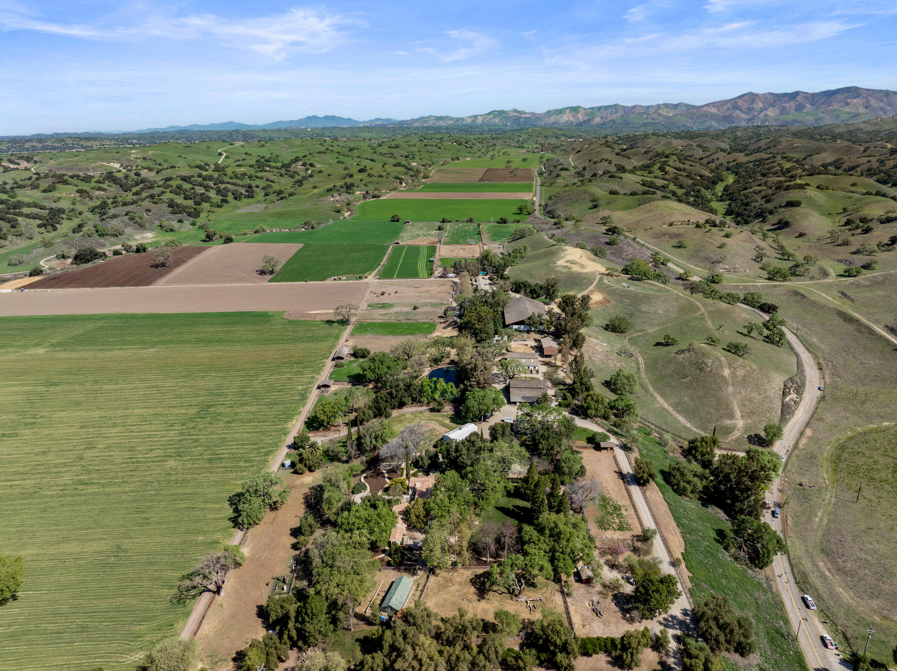 Los Olivos, California 93460, United States, 3 Bedrooms Bedrooms, ,5 BathroomsBathrooms,Residential,Active,122901