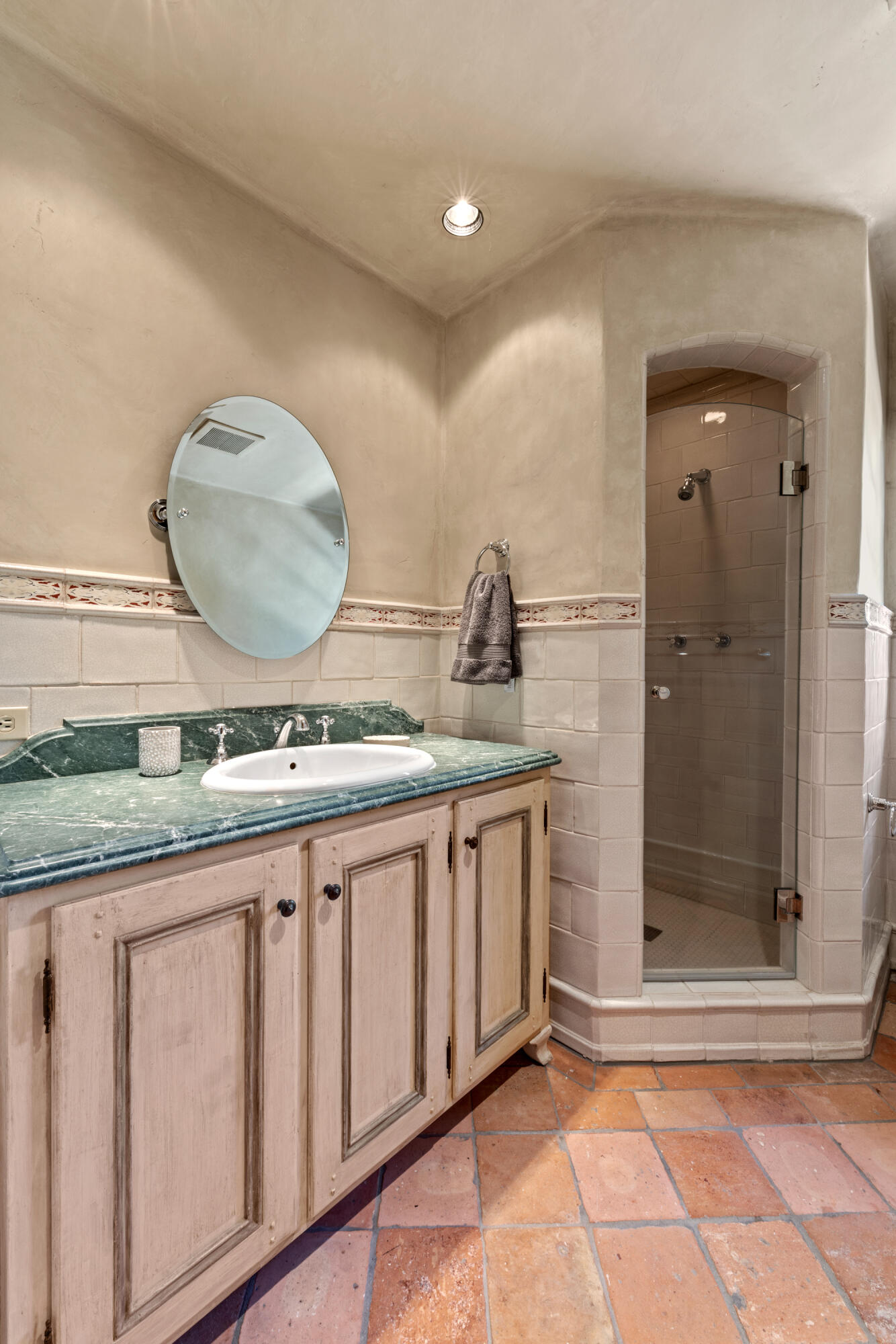 Los Olivos, California 93460, United States, 3 Bedrooms Bedrooms, ,5 BathroomsBathrooms,Residential,Active,122901