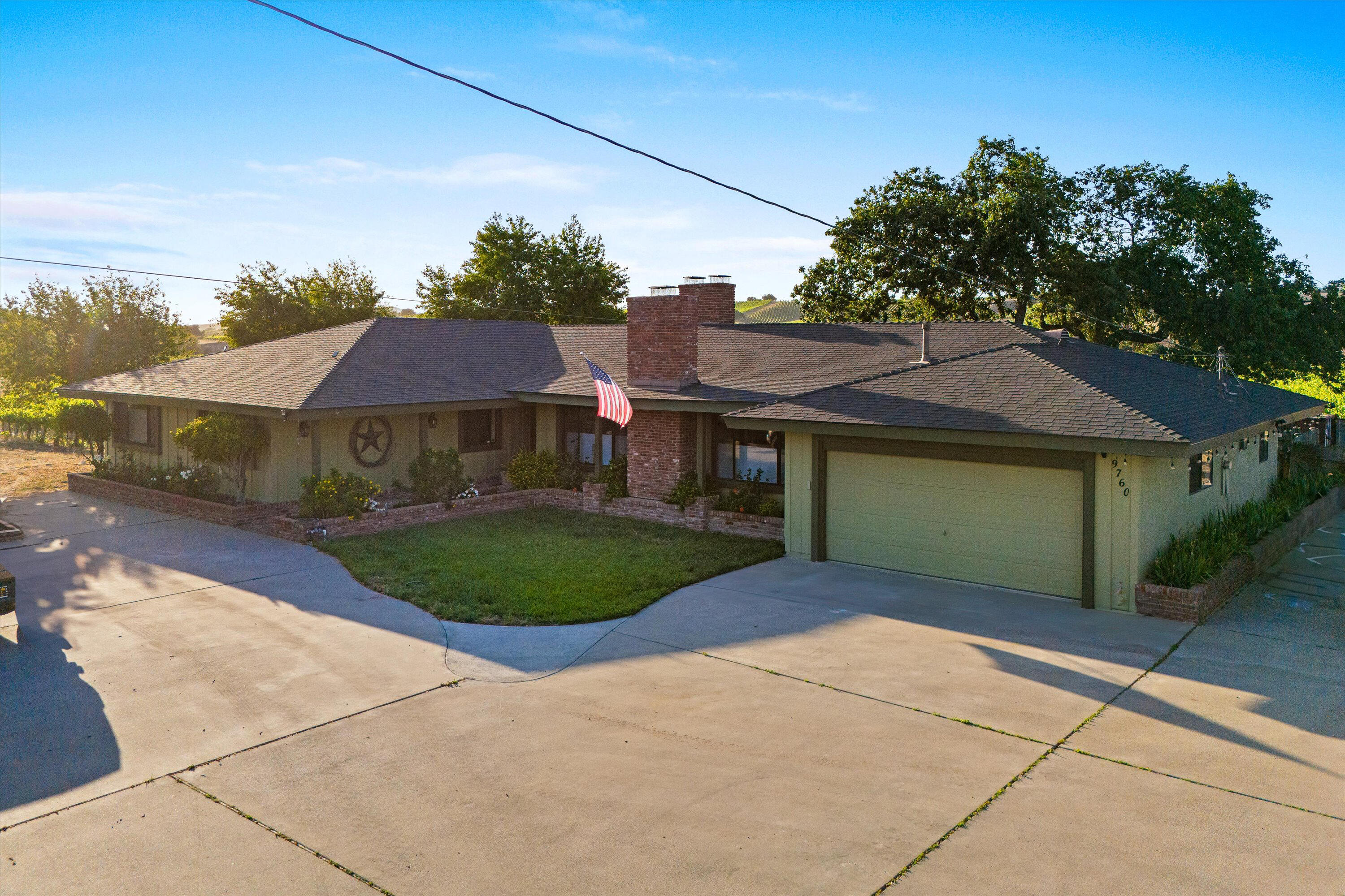 Los Alamos, California 93440, United States, ,Commercial,Active,152897