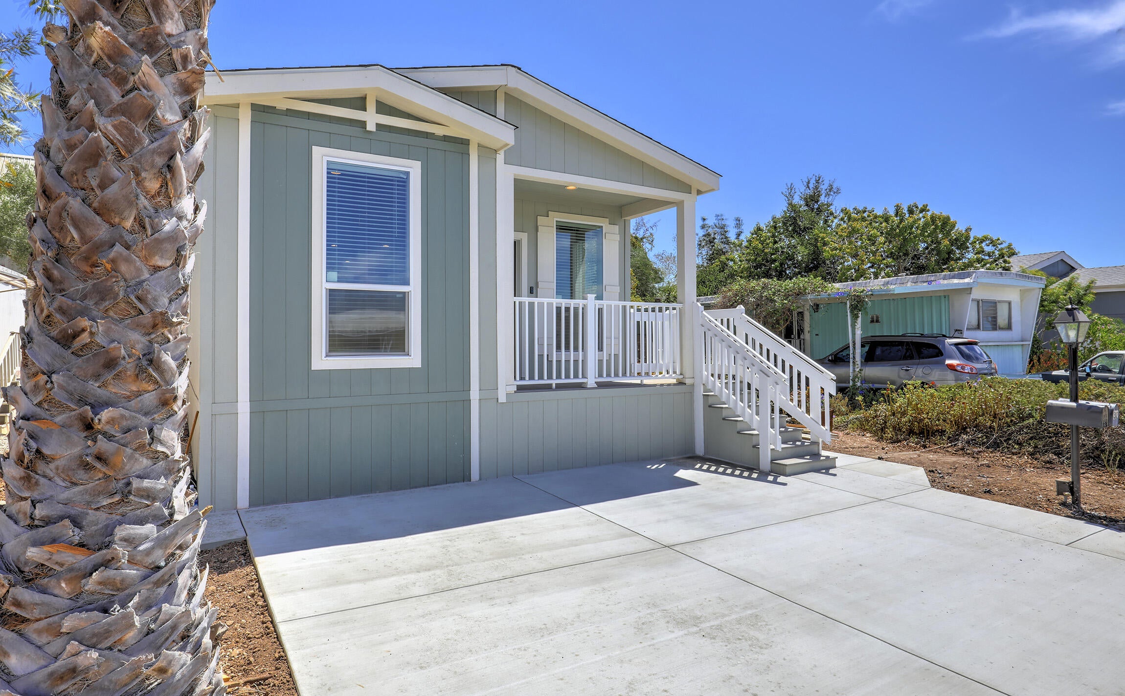 4025 State Street Spc 33
