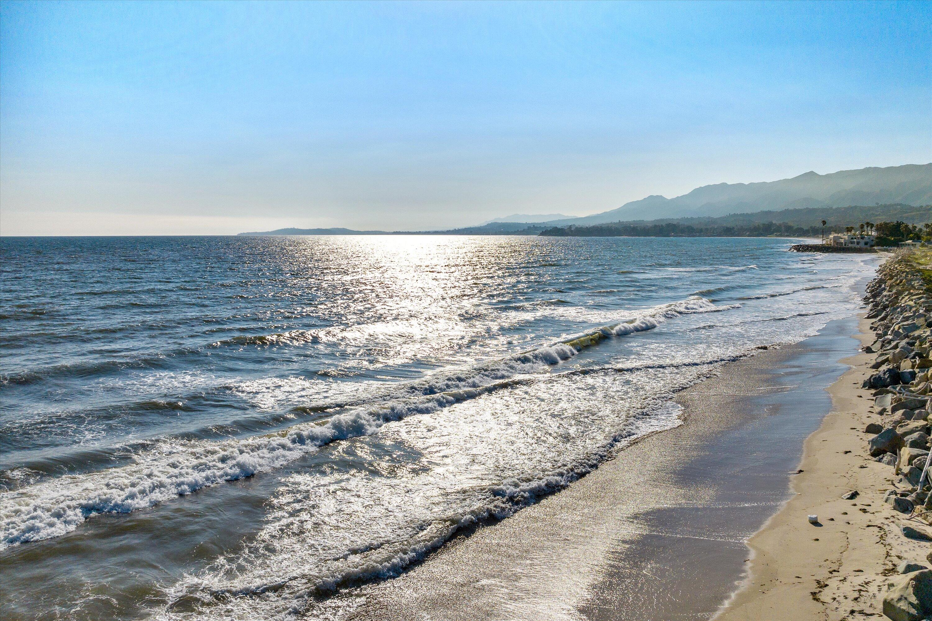 Carpinteria, California 93013, United States, 4 Bedrooms Bedrooms, ,3 BathroomsBathrooms,Residential,Active,47092