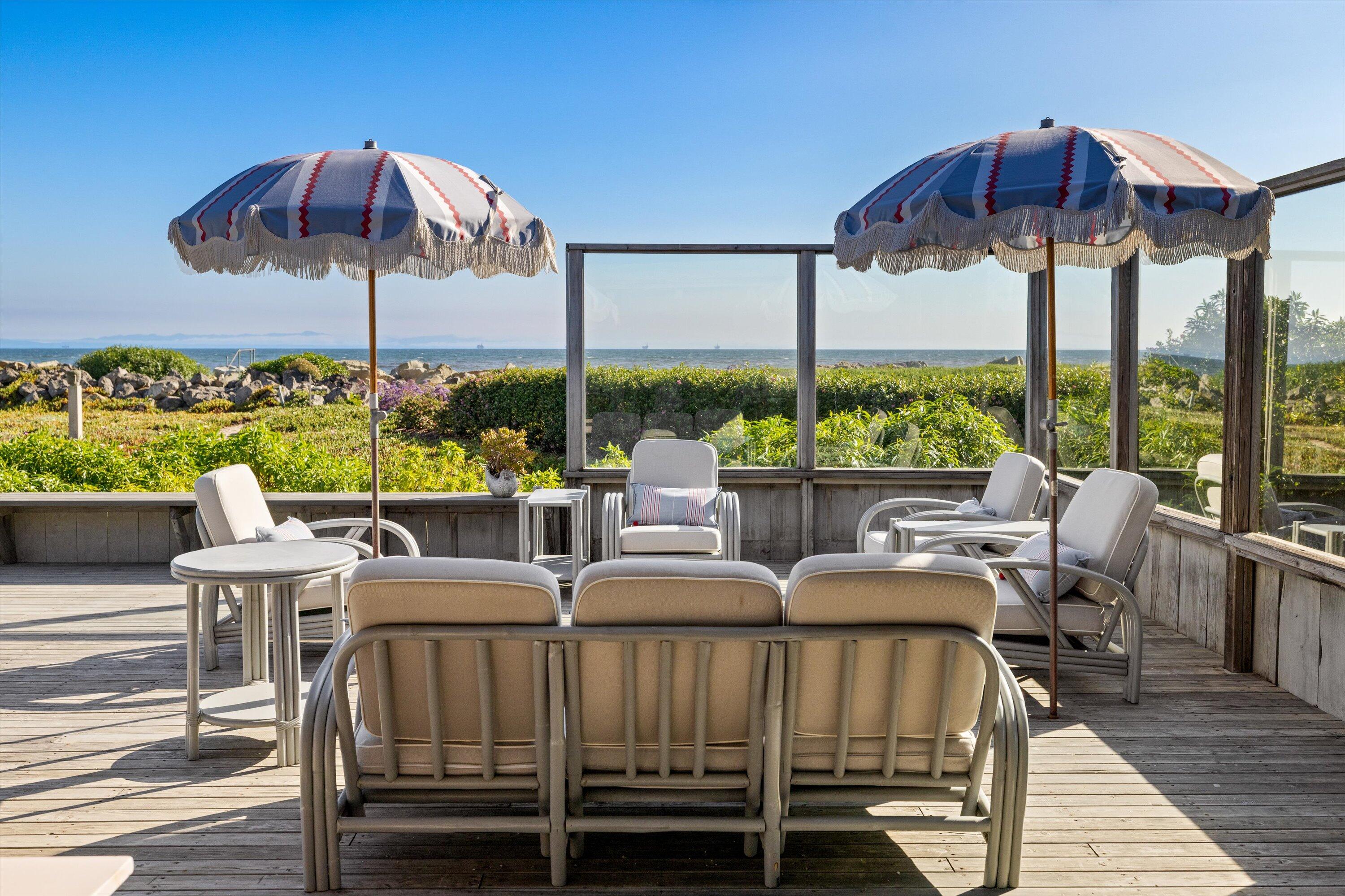 Carpinteria, California 93013, United States, 4 Bedrooms Bedrooms, ,3 BathroomsBathrooms,Residential,Active,47092