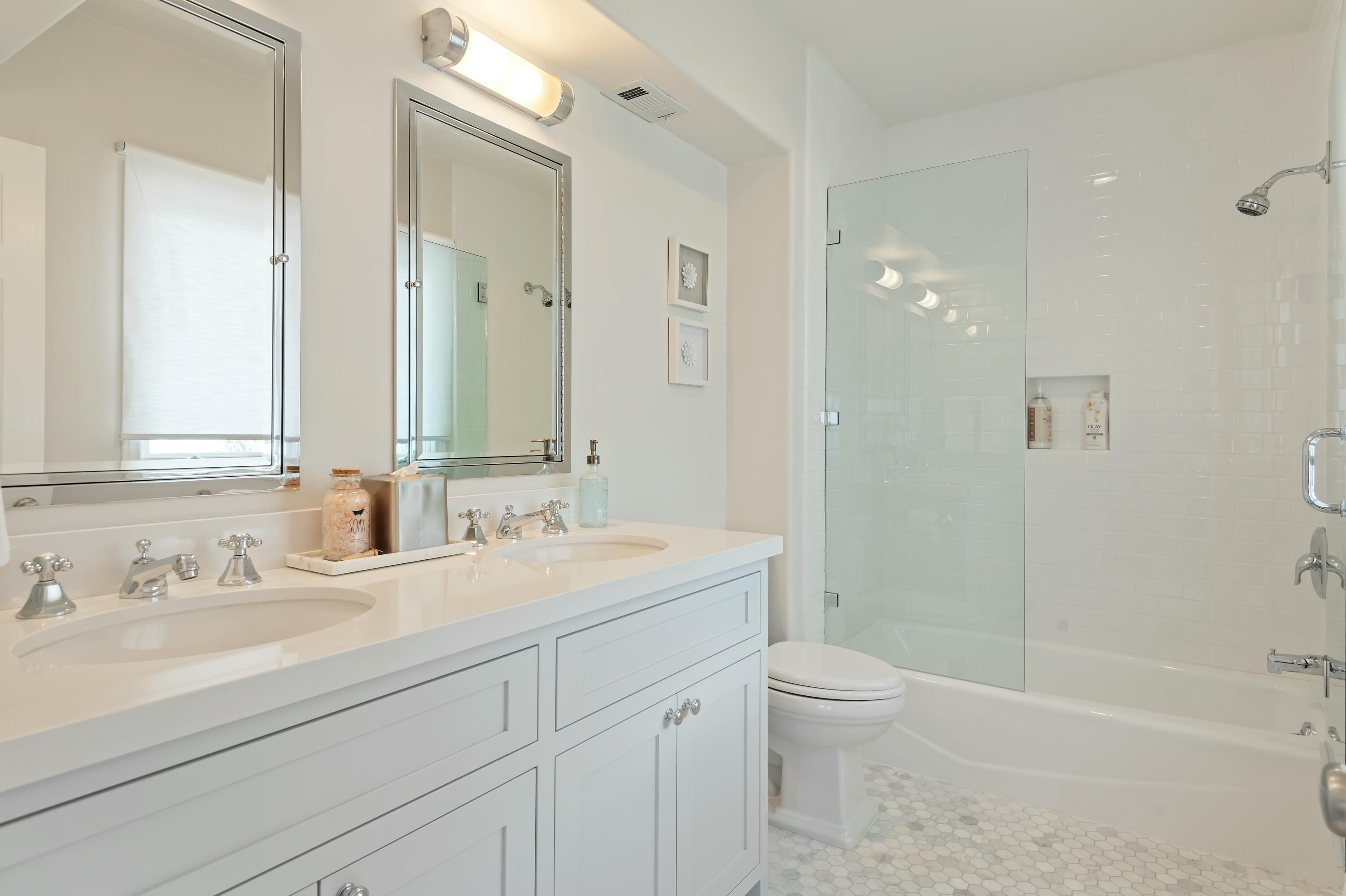 Santa Barbara, California 93108, United States, 6 Bedrooms Bedrooms, ,7 BathroomsBathrooms,Residential,Active,11195