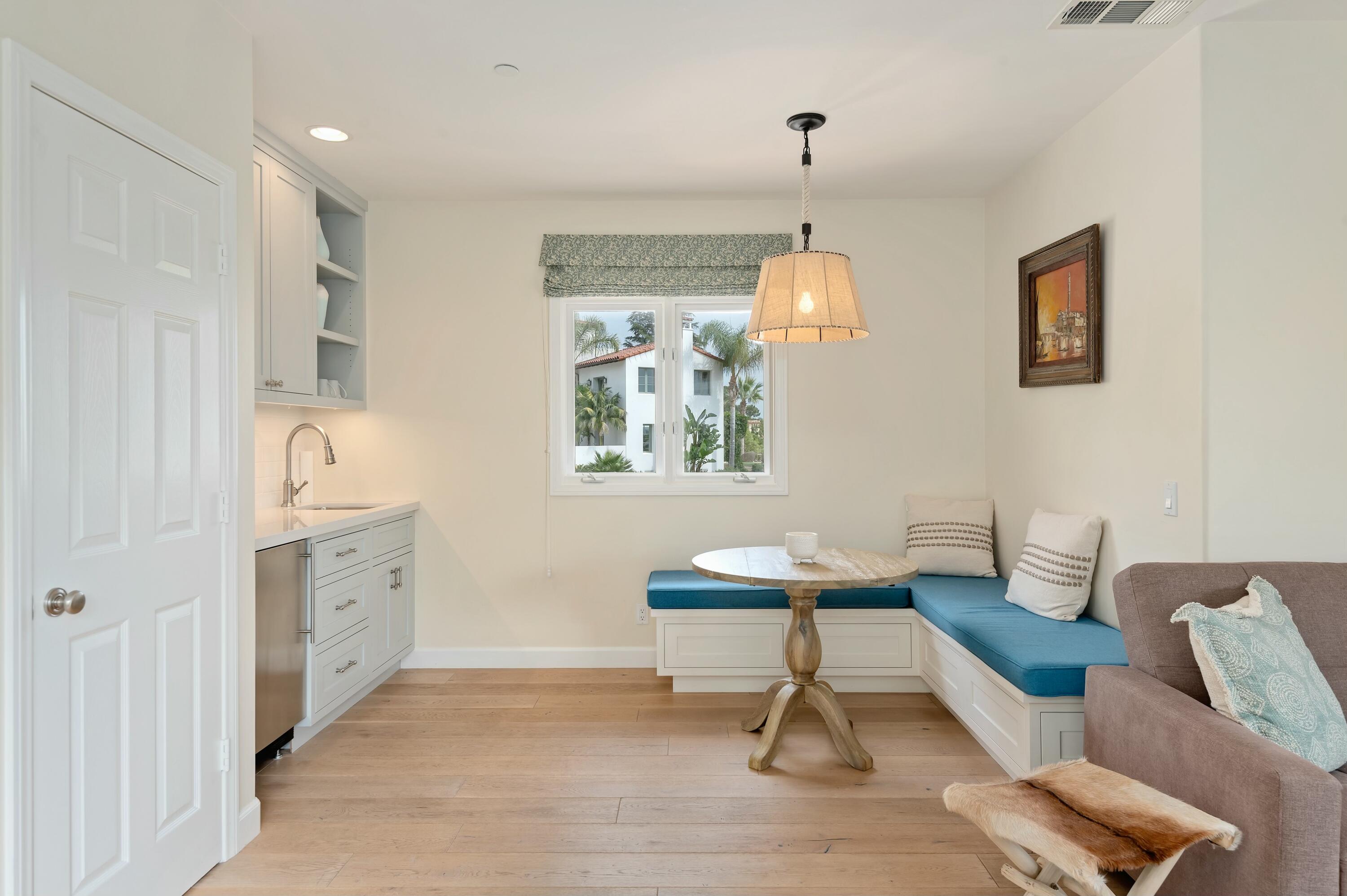 Santa Barbara, California 93108, United States, 6 Bedrooms Bedrooms, ,7 BathroomsBathrooms,Residential,Active,11195