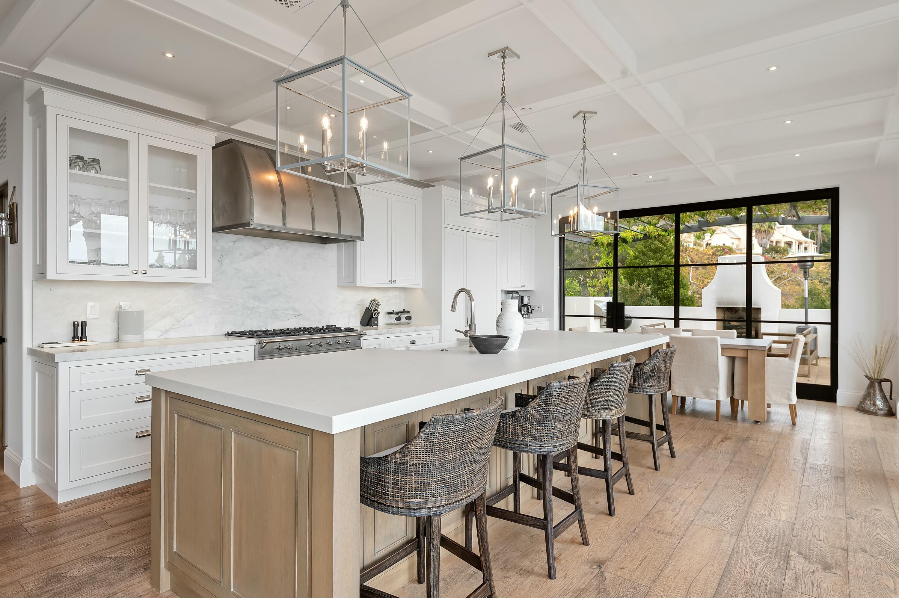 Santa Barbara, California 93108, United States, 6 Bedrooms Bedrooms, ,7 BathroomsBathrooms,Residential,Active,11195