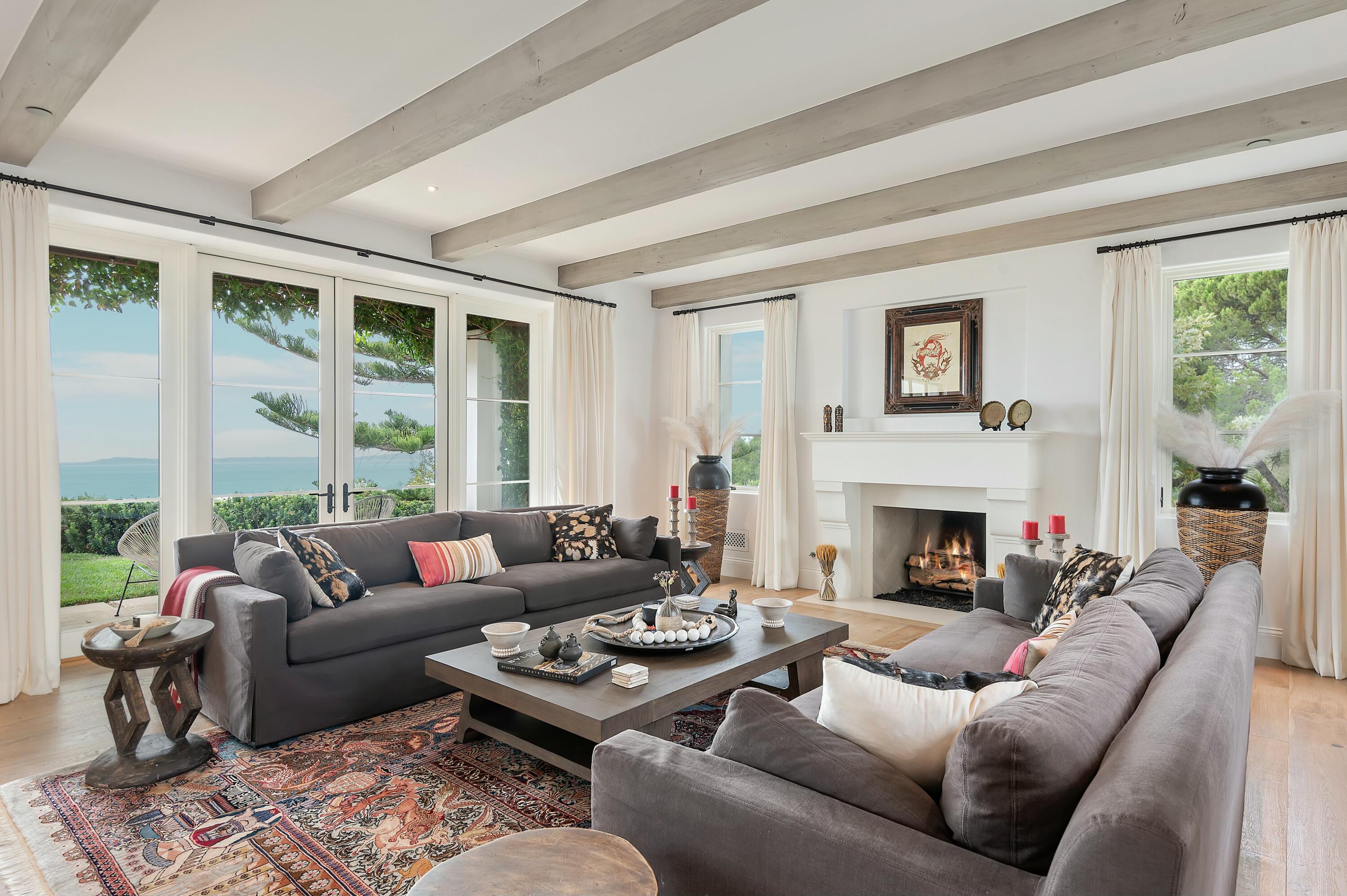 Santa Barbara, California 93108, United States, 6 Bedrooms Bedrooms, ,7 BathroomsBathrooms,Residential,Active,11195