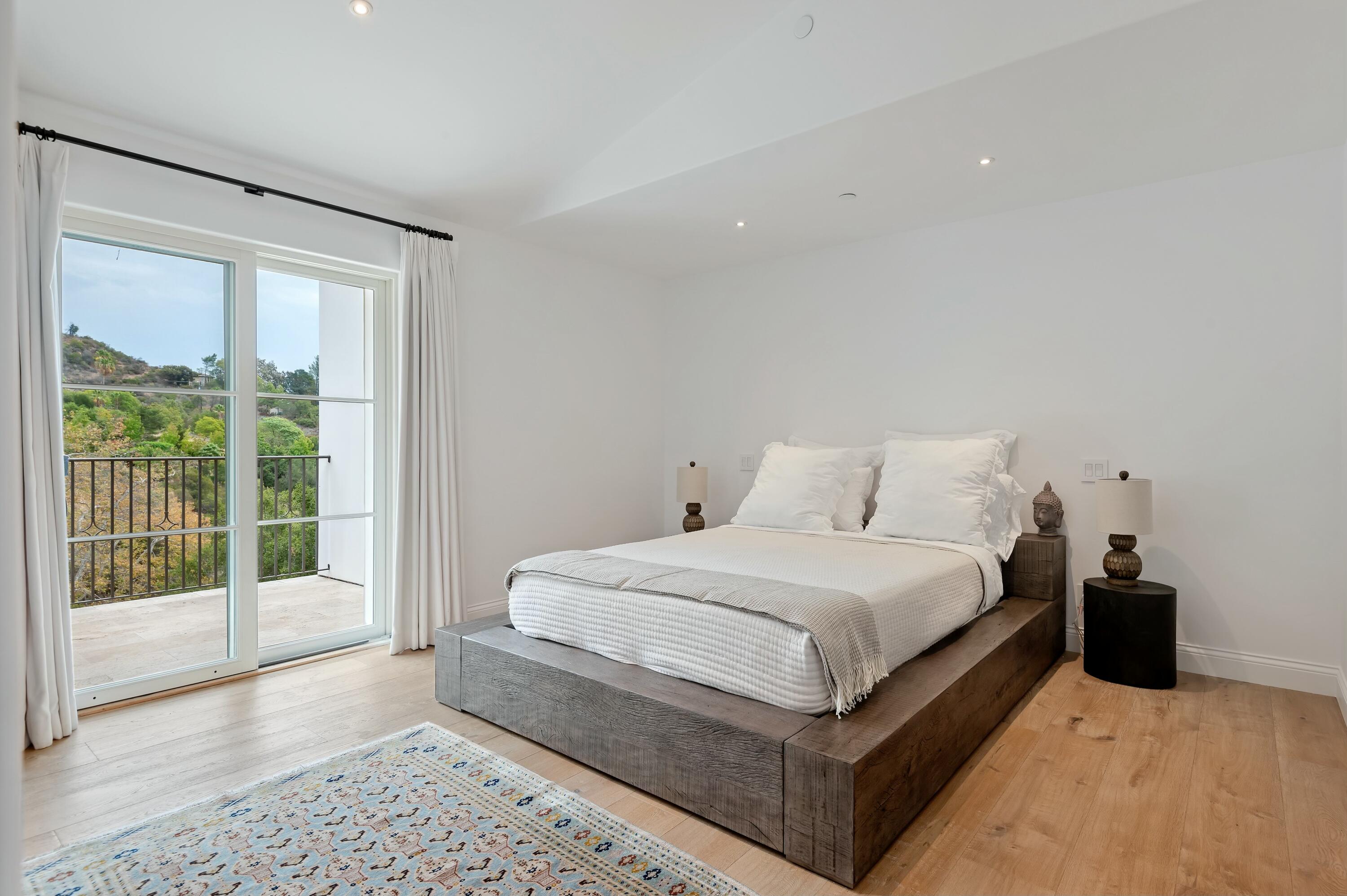 Santa Barbara, California 93108, United States, 6 Bedrooms Bedrooms, ,7 BathroomsBathrooms,Residential,Active,11195