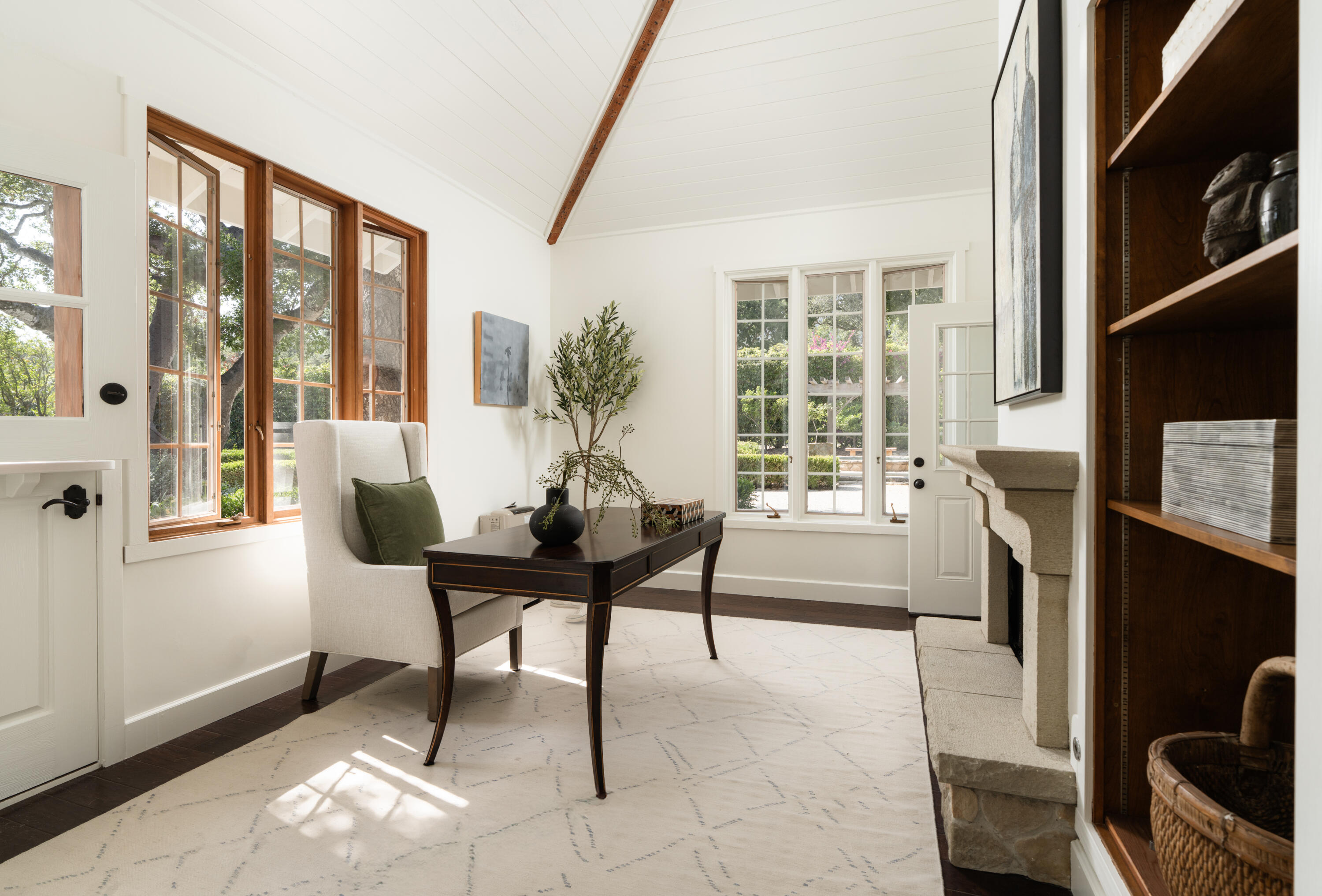 Montecito, California 93108, United States, 4 Bedrooms Bedrooms, ,7 BathroomsBathrooms,Residential,Active,151795