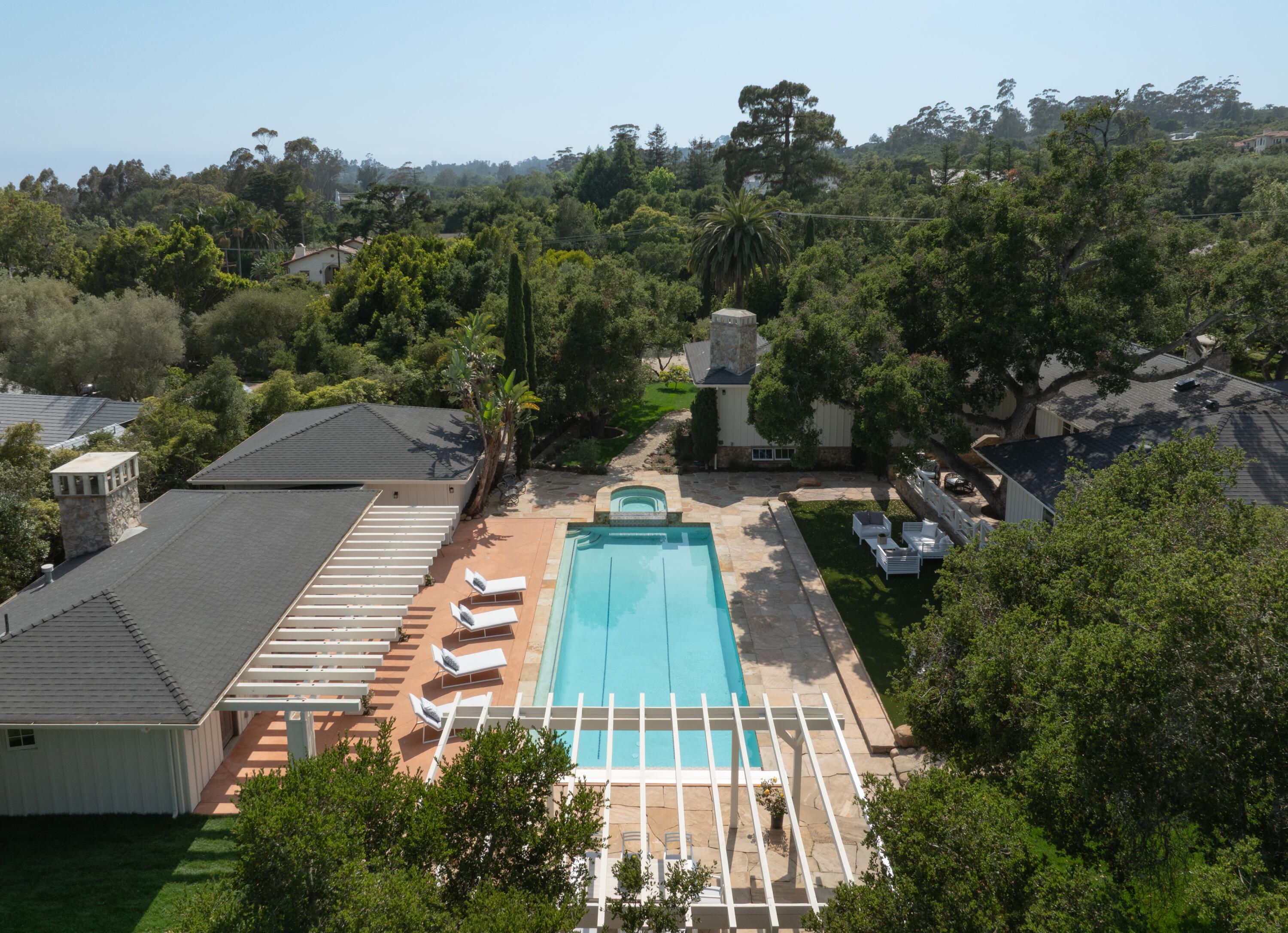 Montecito, California 93108, United States, 4 Bedrooms Bedrooms, ,7 BathroomsBathrooms,Residential,Active,151795