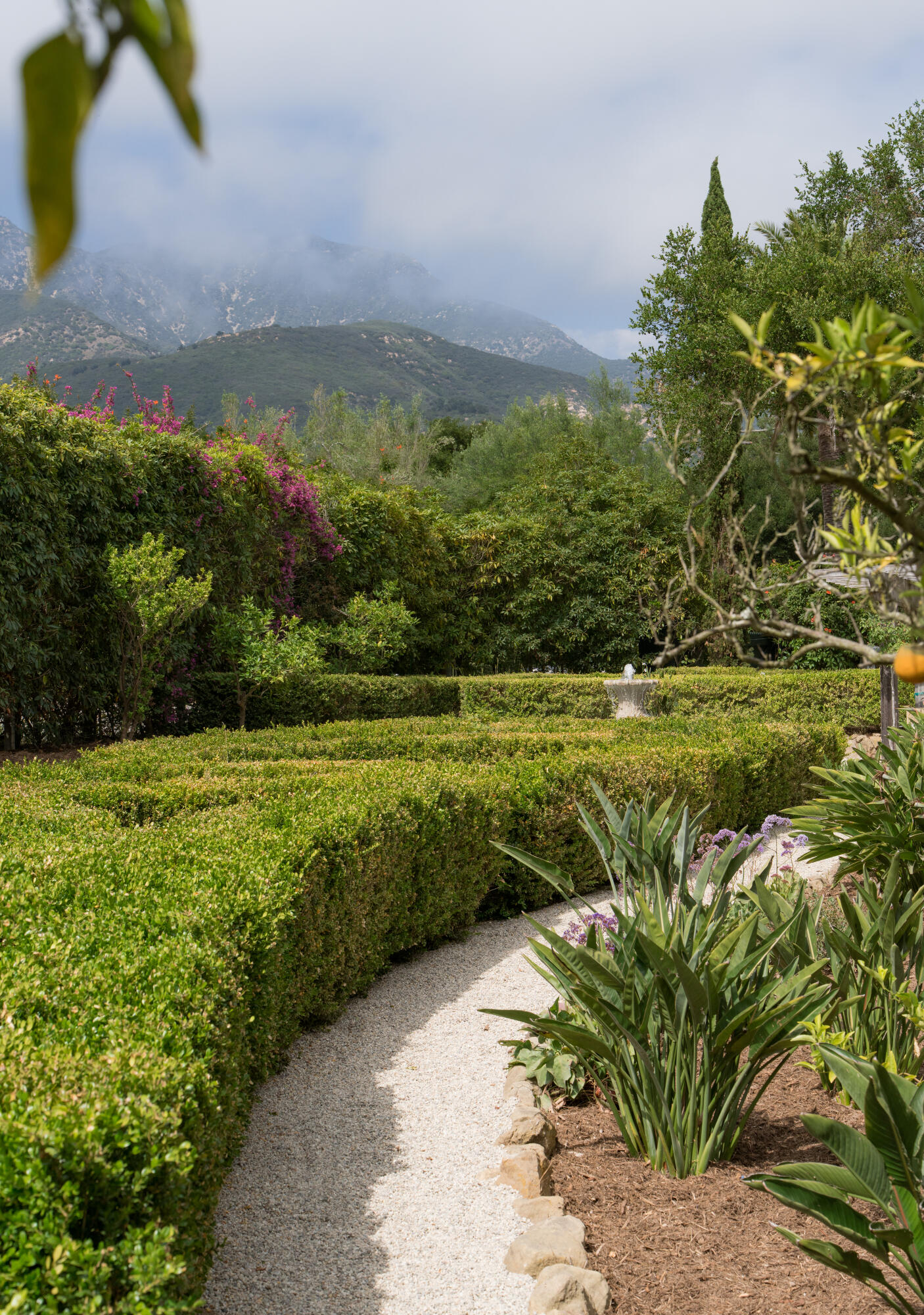 Montecito, California 93108, United States, 4 Bedrooms Bedrooms, ,7 BathroomsBathrooms,Residential,Active,151795