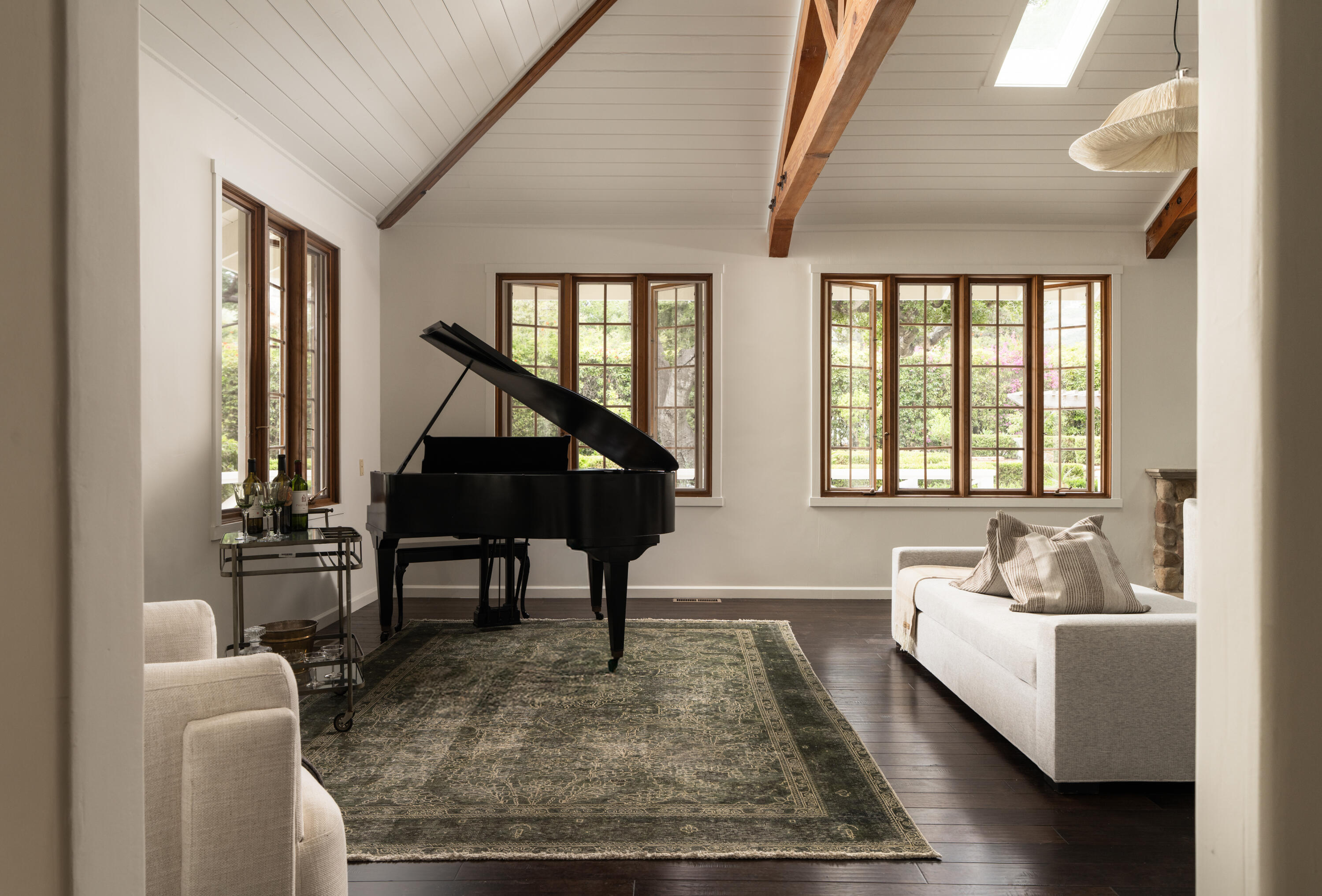 Montecito, California 93108, United States, 4 Bedrooms Bedrooms, ,7 BathroomsBathrooms,Residential,Active,151795