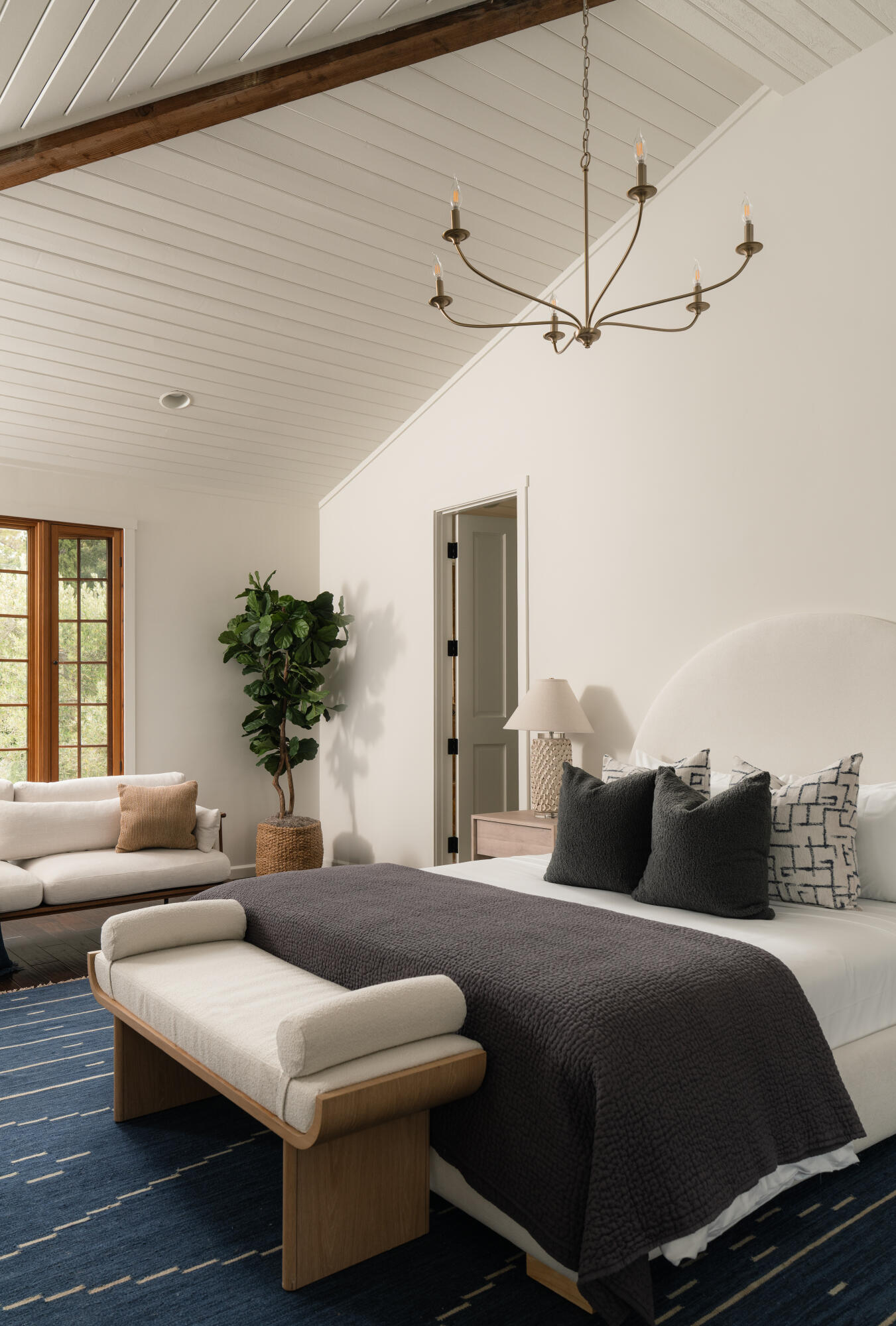 Montecito, California 93108, United States, 4 Bedrooms Bedrooms, ,7 BathroomsBathrooms,Residential,Active,151795