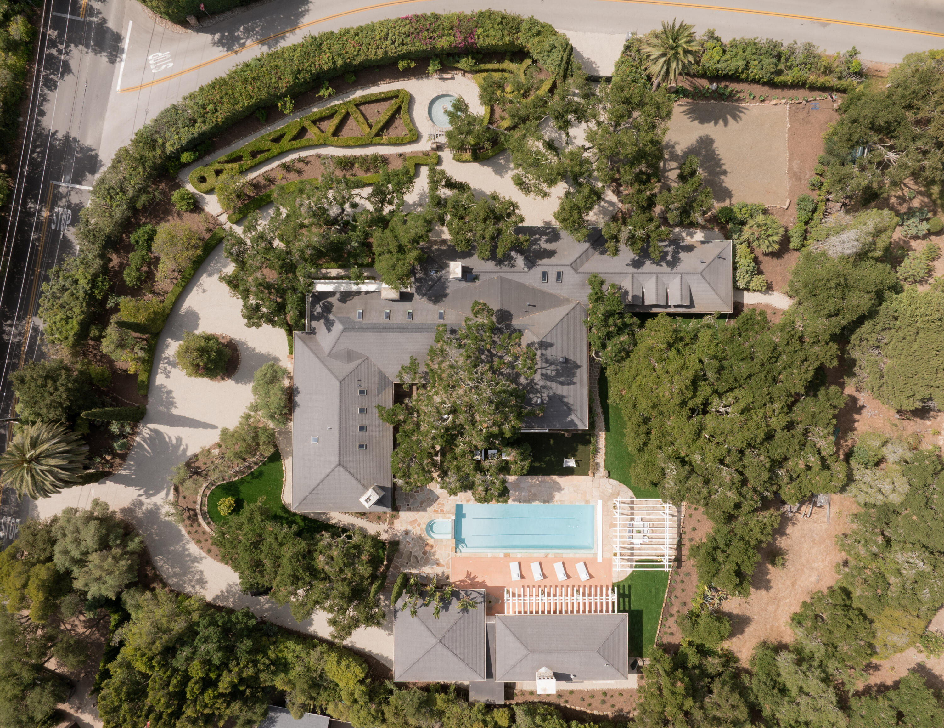 Montecito, California 93108, United States, 4 Bedrooms Bedrooms, ,7 BathroomsBathrooms,Residential,Active,151795 Montecito, California 93108, United States, 4 Bedrooms Bedrooms, ,7 BathroomsBathrooms,Residential,Active,151795