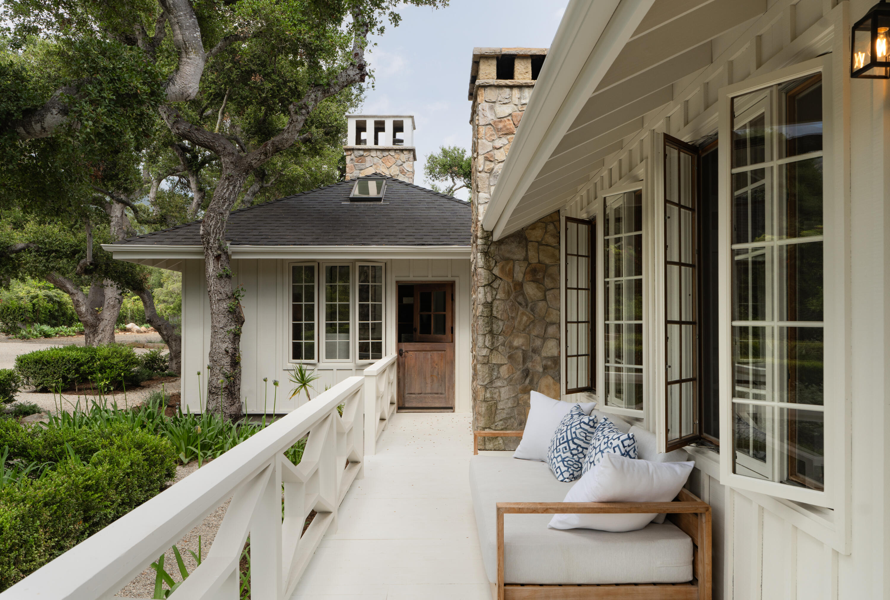 Montecito, California 93108, United States, 4 Bedrooms Bedrooms, ,7 BathroomsBathrooms,Residential,Active,151795