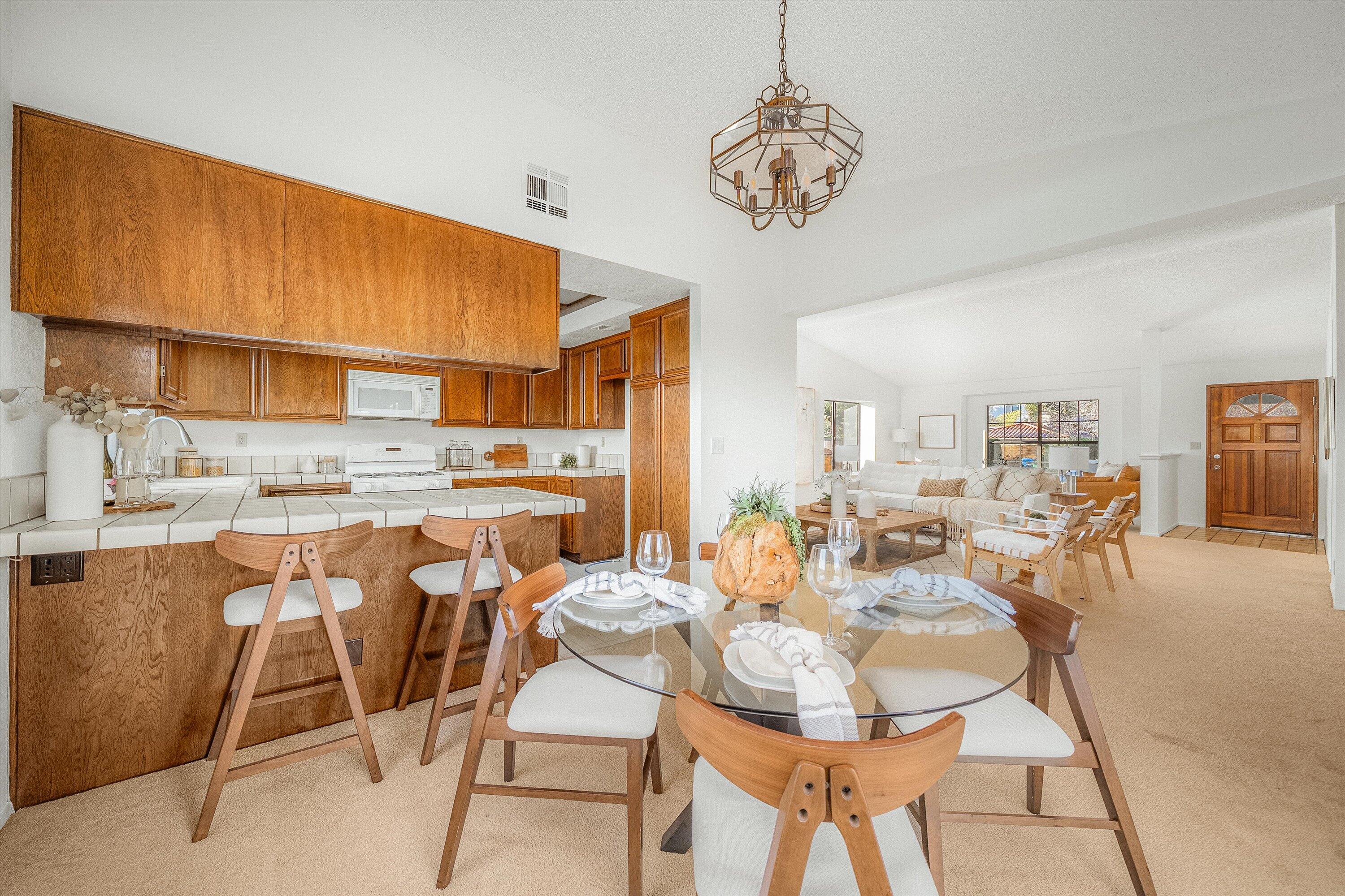 Santa Barbara, California 93110, United States, 3 Bedrooms Bedrooms, ,2 BathroomsBathrooms,Residential,Pending,253722