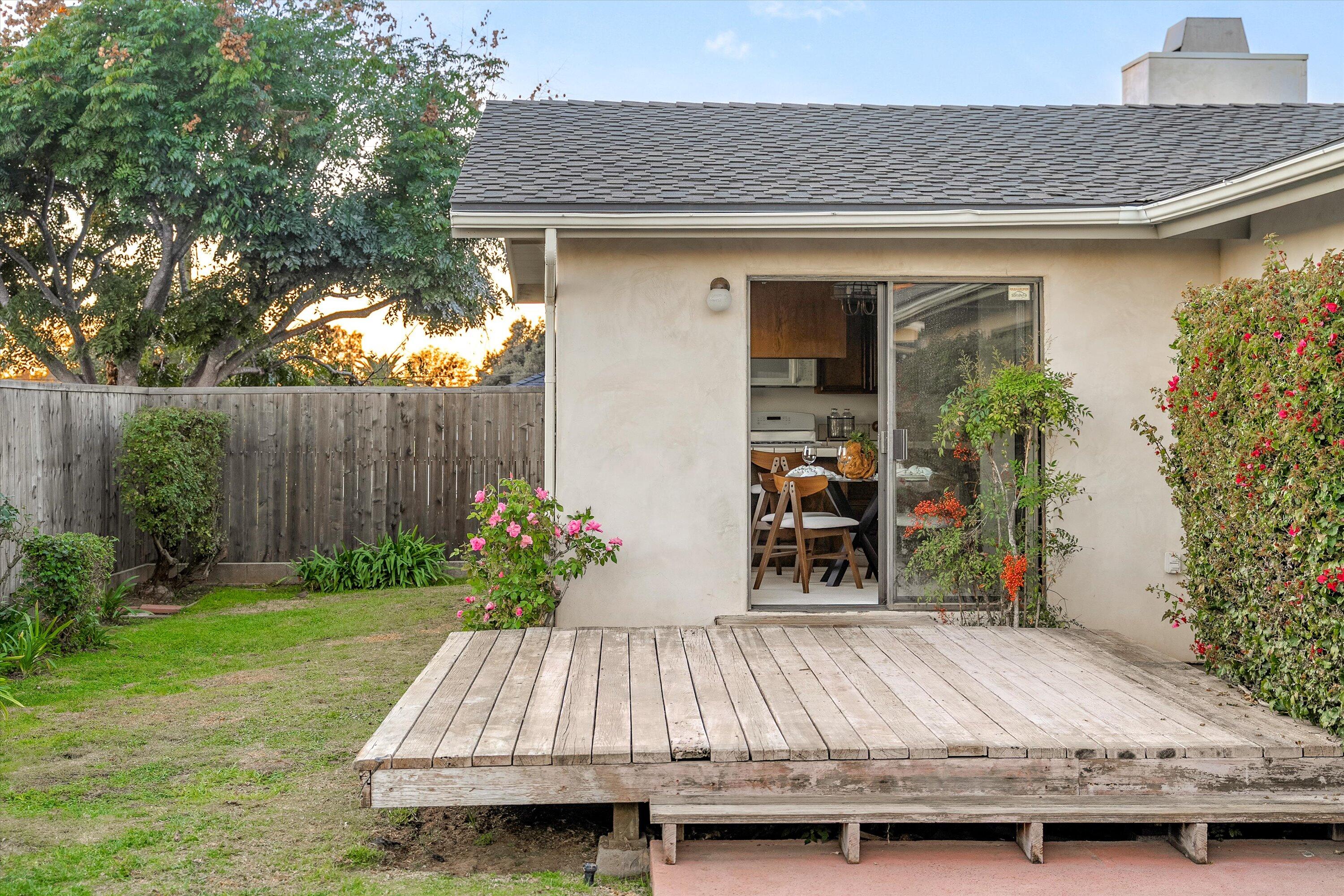 Santa Barbara, California 93110, United States, 3 Bedrooms Bedrooms, ,2 BathroomsBathrooms,Residential,Pending,253722