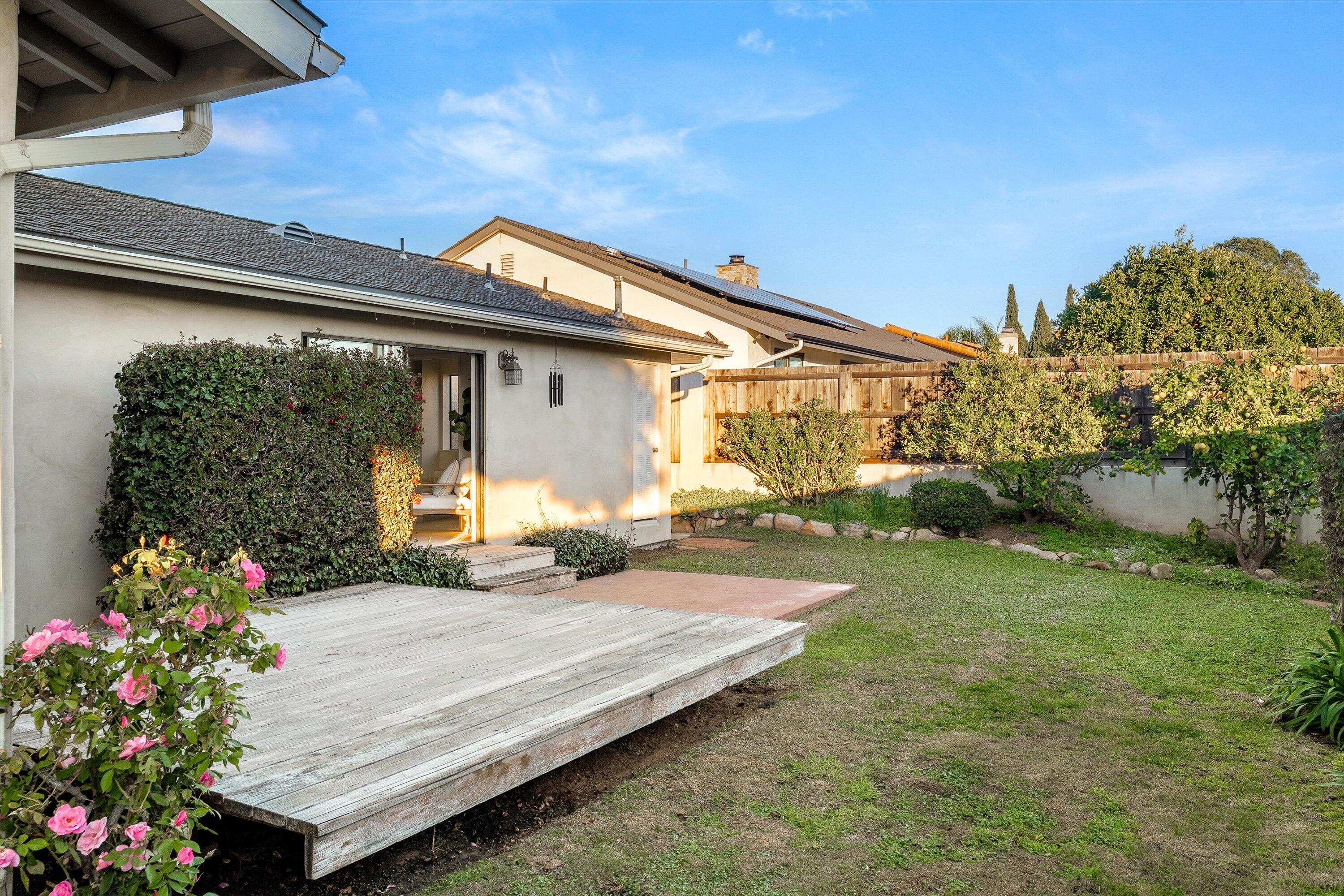 Santa Barbara, California 93110, United States, 3 Bedrooms Bedrooms, ,2 BathroomsBathrooms,Residential,Pending,253722