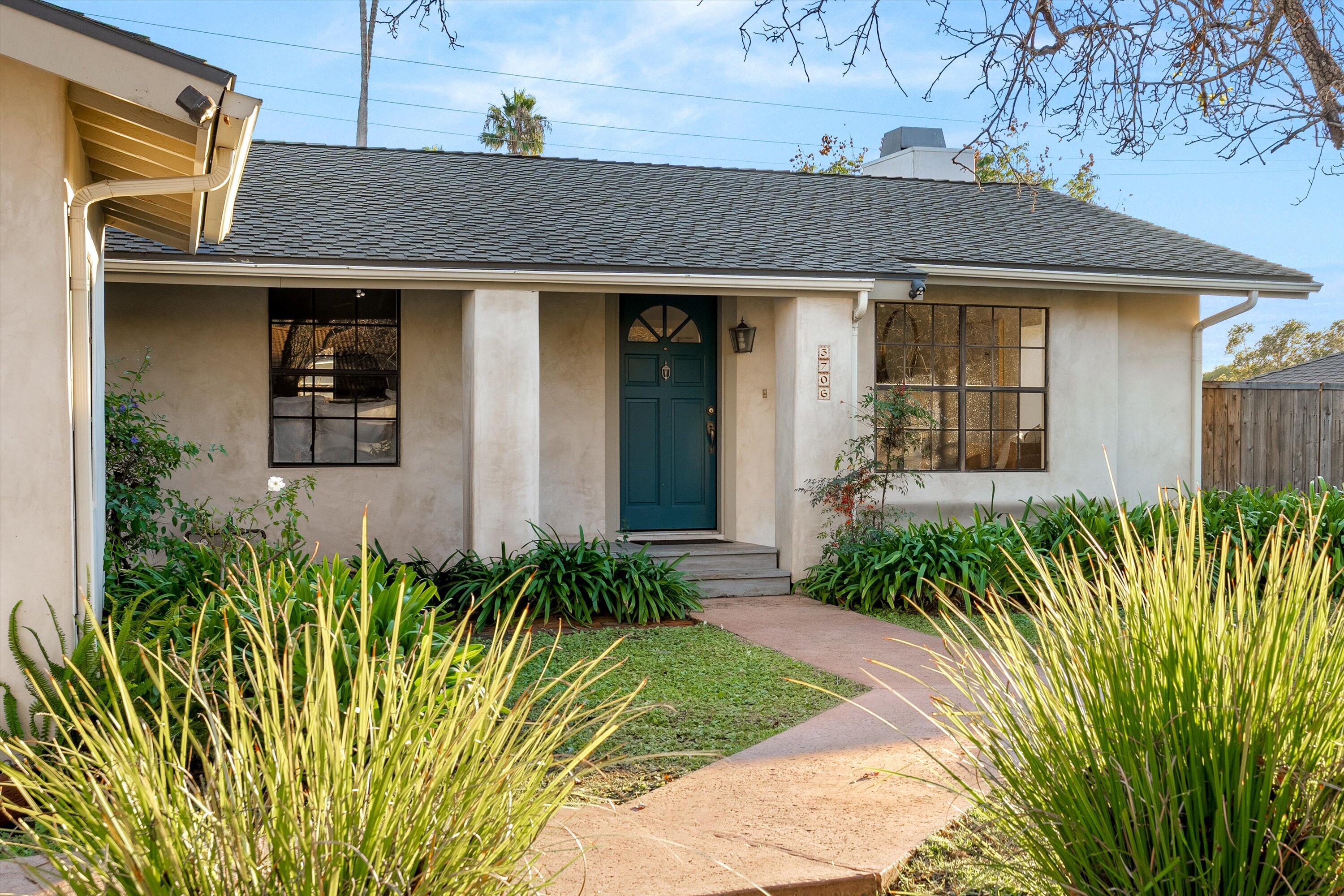 Santa Barbara, California 93110, United States, 3 Bedrooms Bedrooms, ,2 BathroomsBathrooms,Residential,Pending,253722