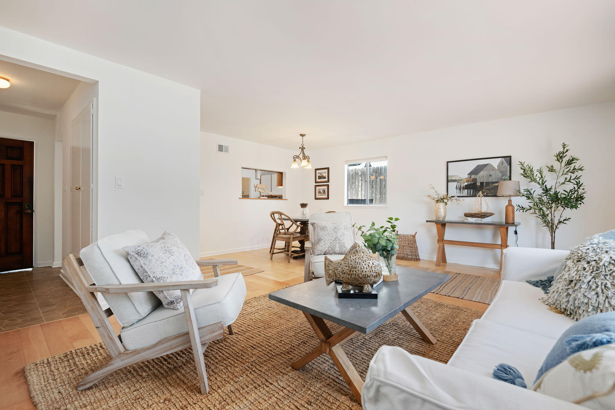 Goleta, California 93117, United States, 3 Bedrooms Bedrooms, ,2 BathroomsBathrooms,Residential,Active,170924