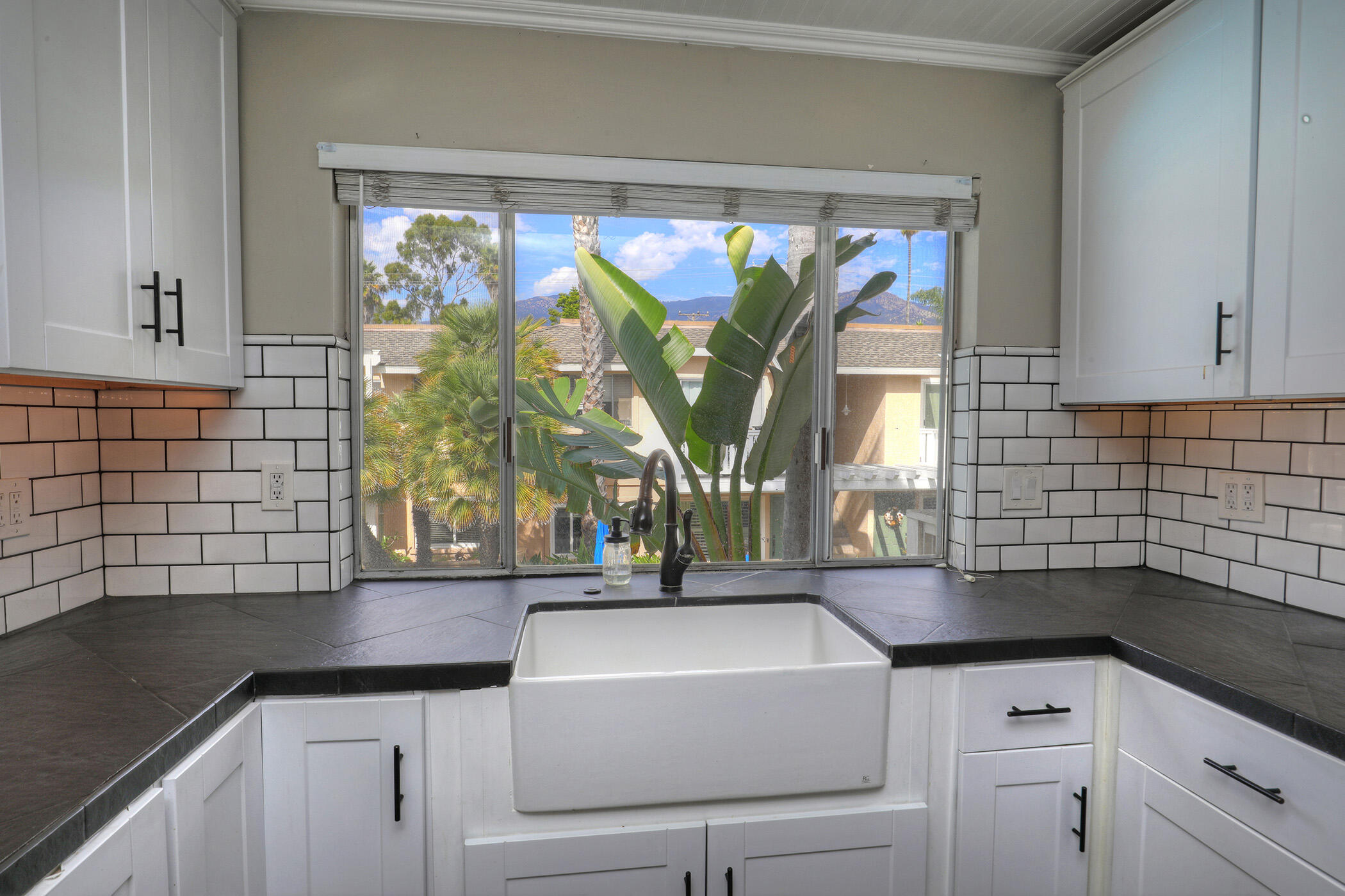 3663 San Remo Drive 4f