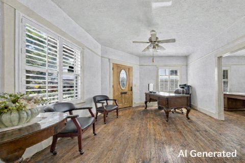 136 W Figueroa Street SANTA BARBARA CA 93101