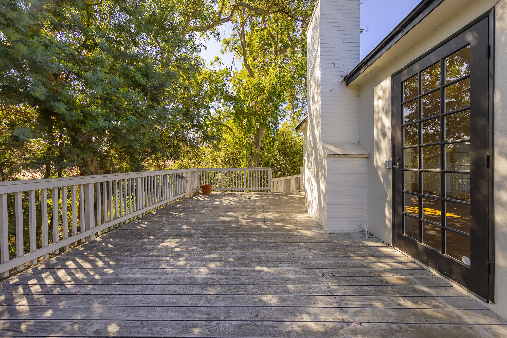 Ojai, California 93023, United States, 2 Bedrooms Bedrooms, ,2 BathroomsBathrooms,Residential,Active,173051