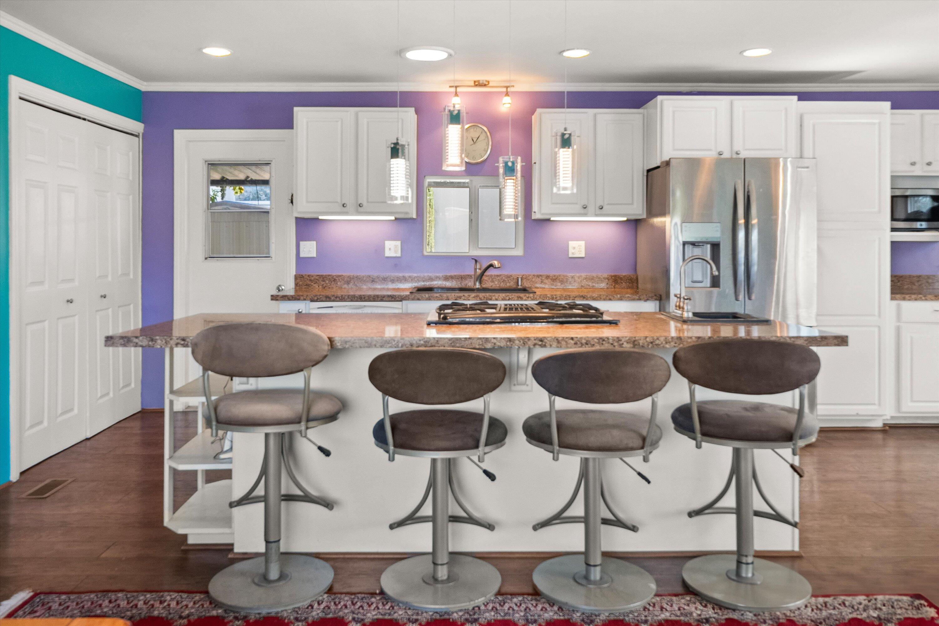 Goleta, California 93117, United States, 2 Bedrooms Bedrooms, ,2 BathroomsBathrooms,Residential,Active,185772