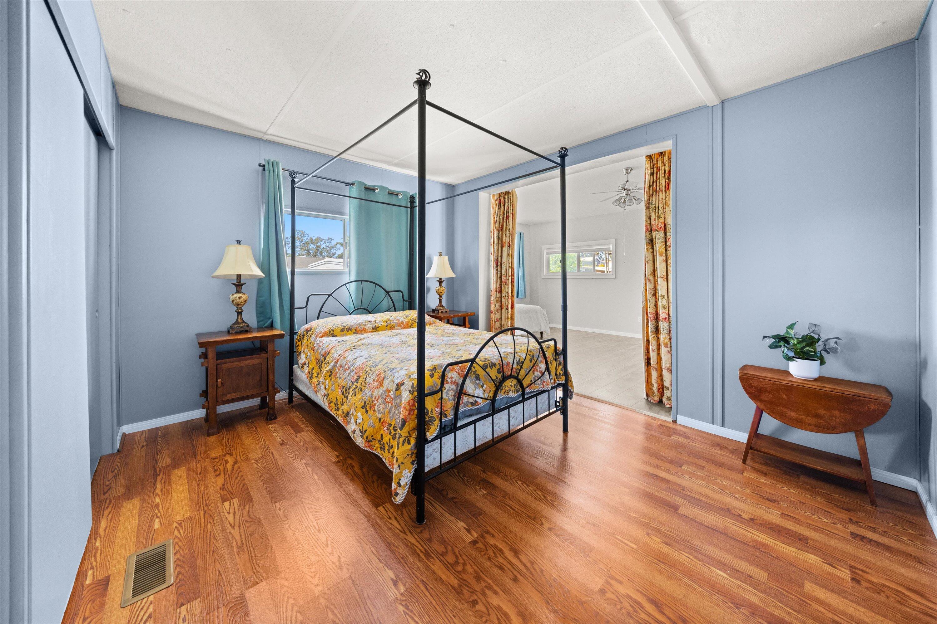 Goleta, California 93117, United States, 2 Bedrooms Bedrooms, ,2 BathroomsBathrooms,Residential,Active,185772