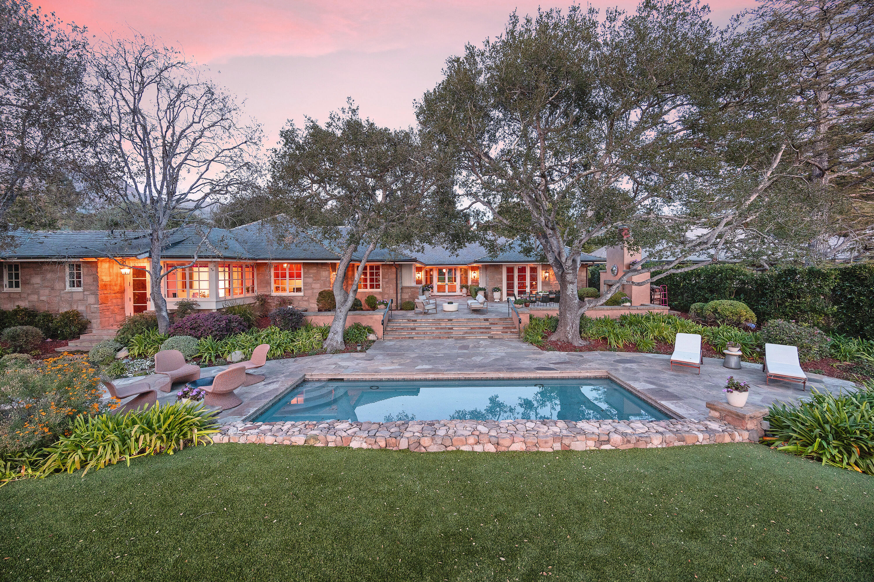 Santa Barbara, California 93108, United States, 3 Bedrooms Bedrooms, ,3 BathroomsBathrooms,Residential,Active,14398