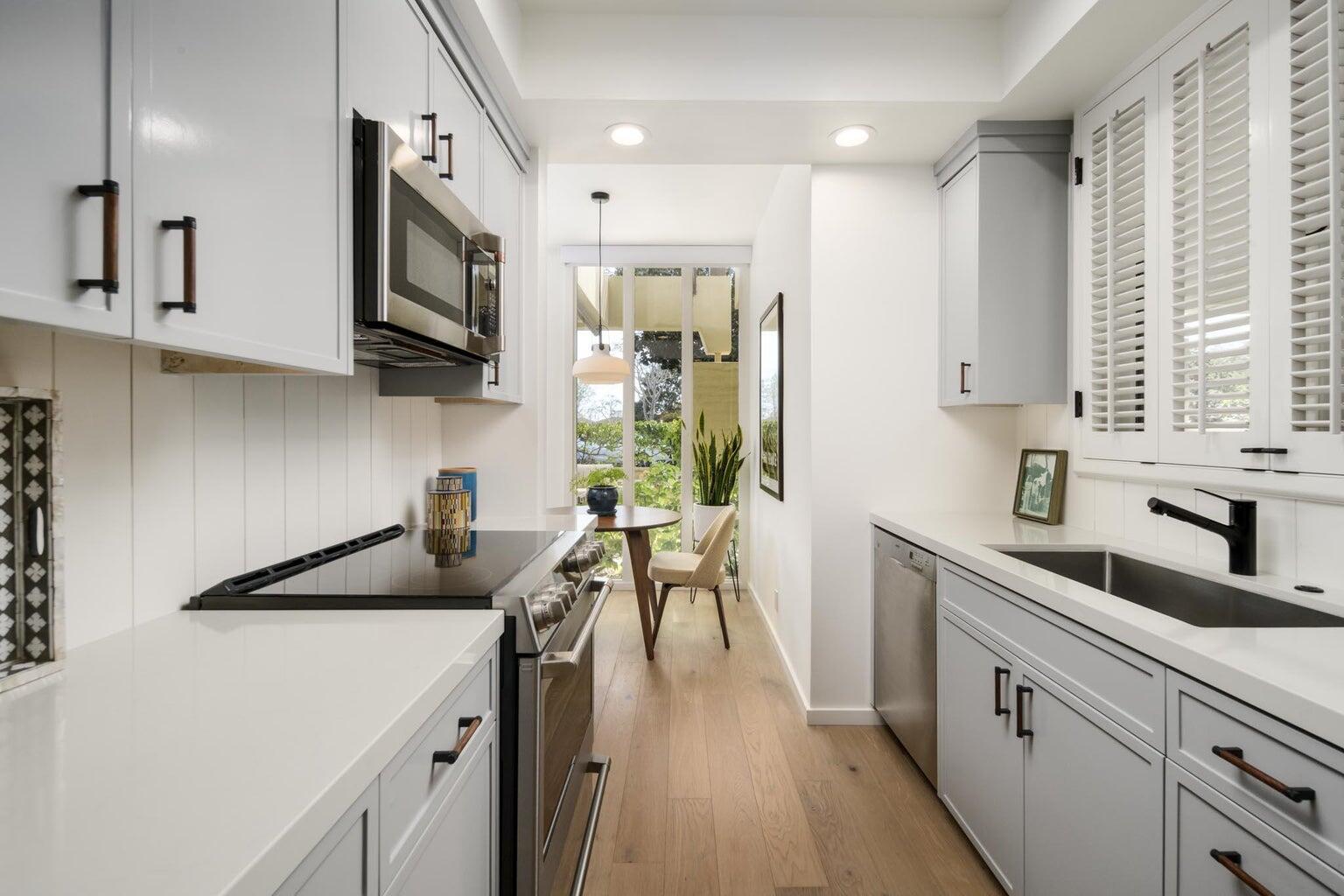 Santa Barbara, California 93108, United States, 1 Bedroom Bedrooms, ,1 BathroomBathrooms,Residential,Coming Soon,198692