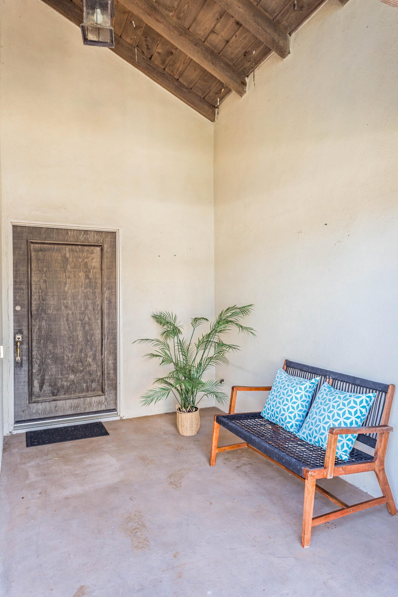 449 Pacific Oaks Road