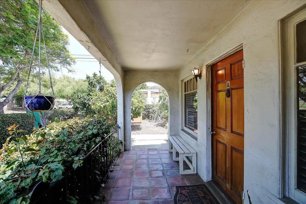 936 N Nopal Street A & B