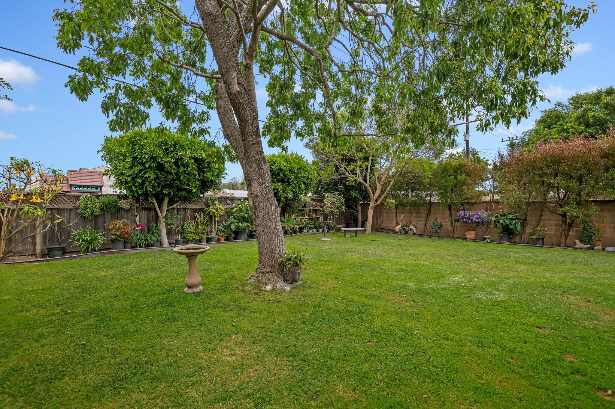 Ventura, California 93003, United States, 4 Bedrooms Bedrooms, ,3 BathroomsBathrooms,Residential,Active,134613