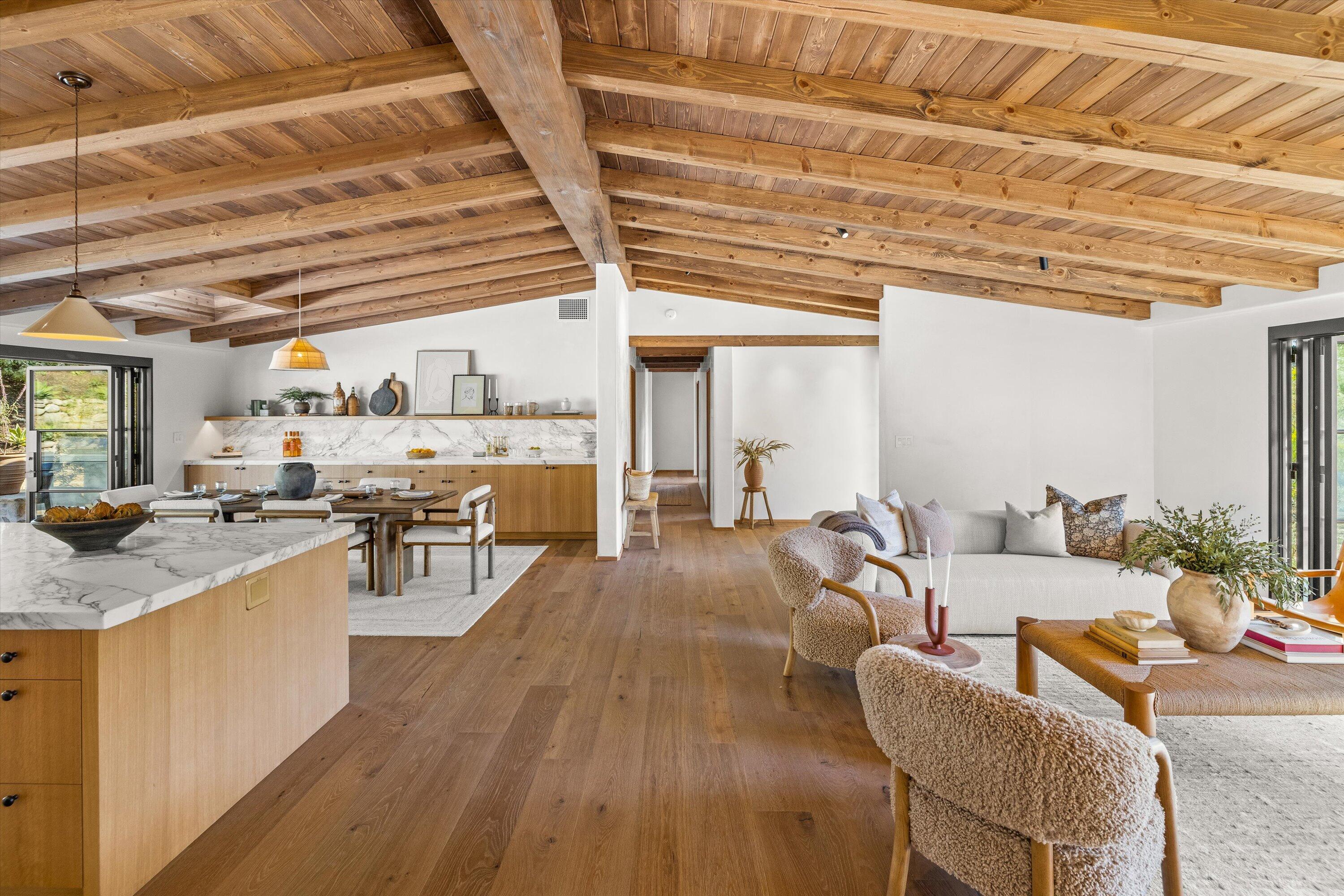 Montecito, California 93108, United States, 4 Bedrooms Bedrooms, ,3 BathroomsBathrooms,Residential,Active,207779