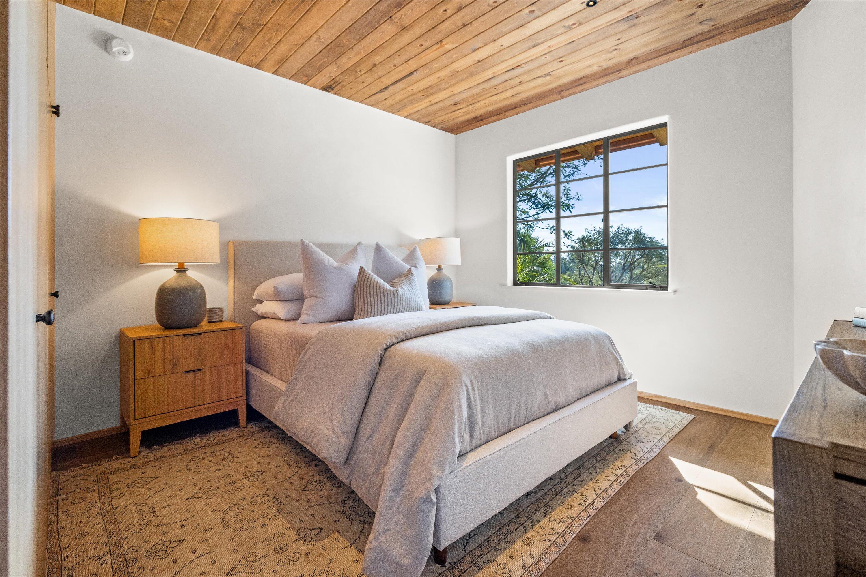 Montecito, California 93108, United States, 4 Bedrooms Bedrooms, ,3 BathroomsBathrooms,Residential,Active,207779