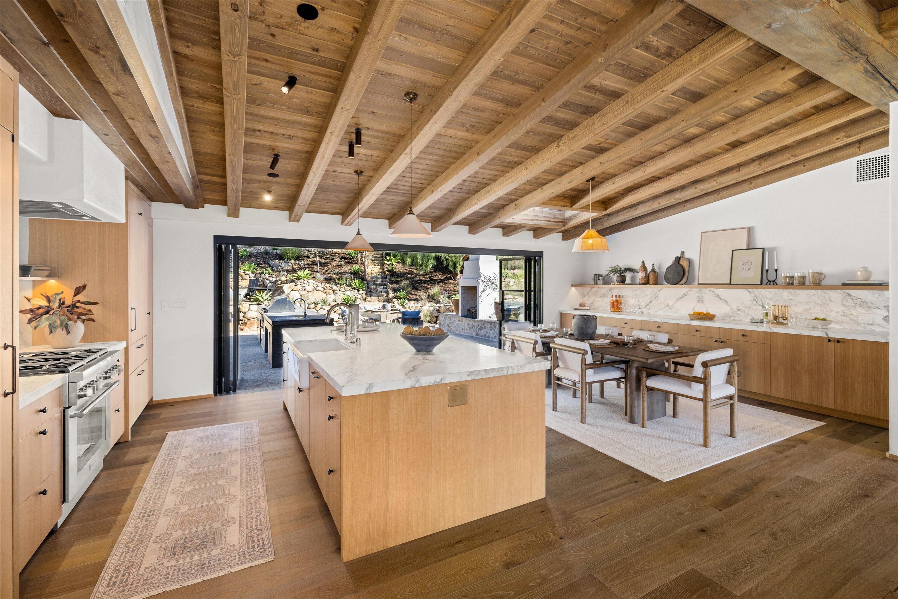 Montecito, California 93108, United States, 4 Bedrooms Bedrooms, ,3 BathroomsBathrooms,Residential,Active,207779