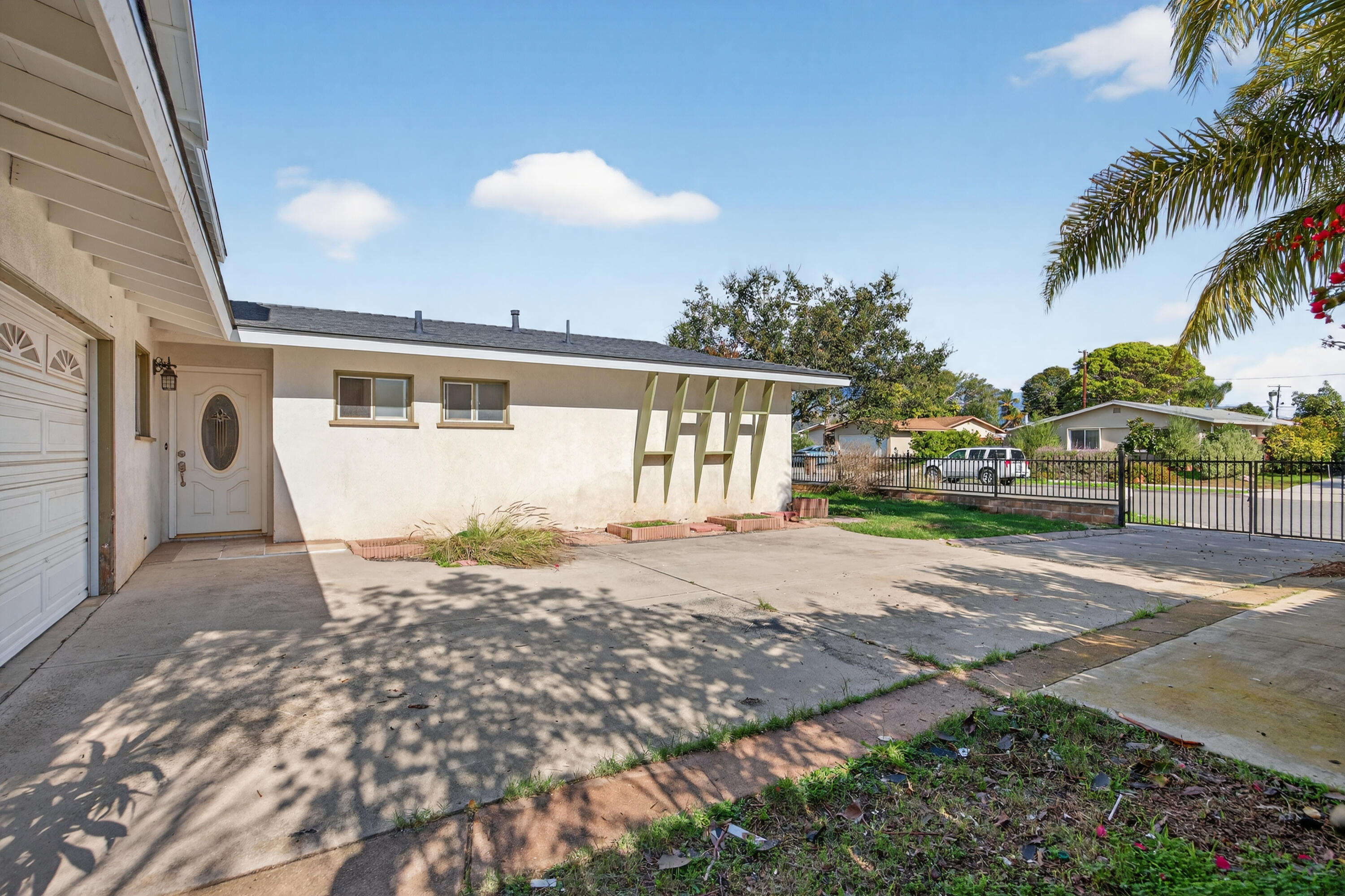 631 San Ricardo Drive