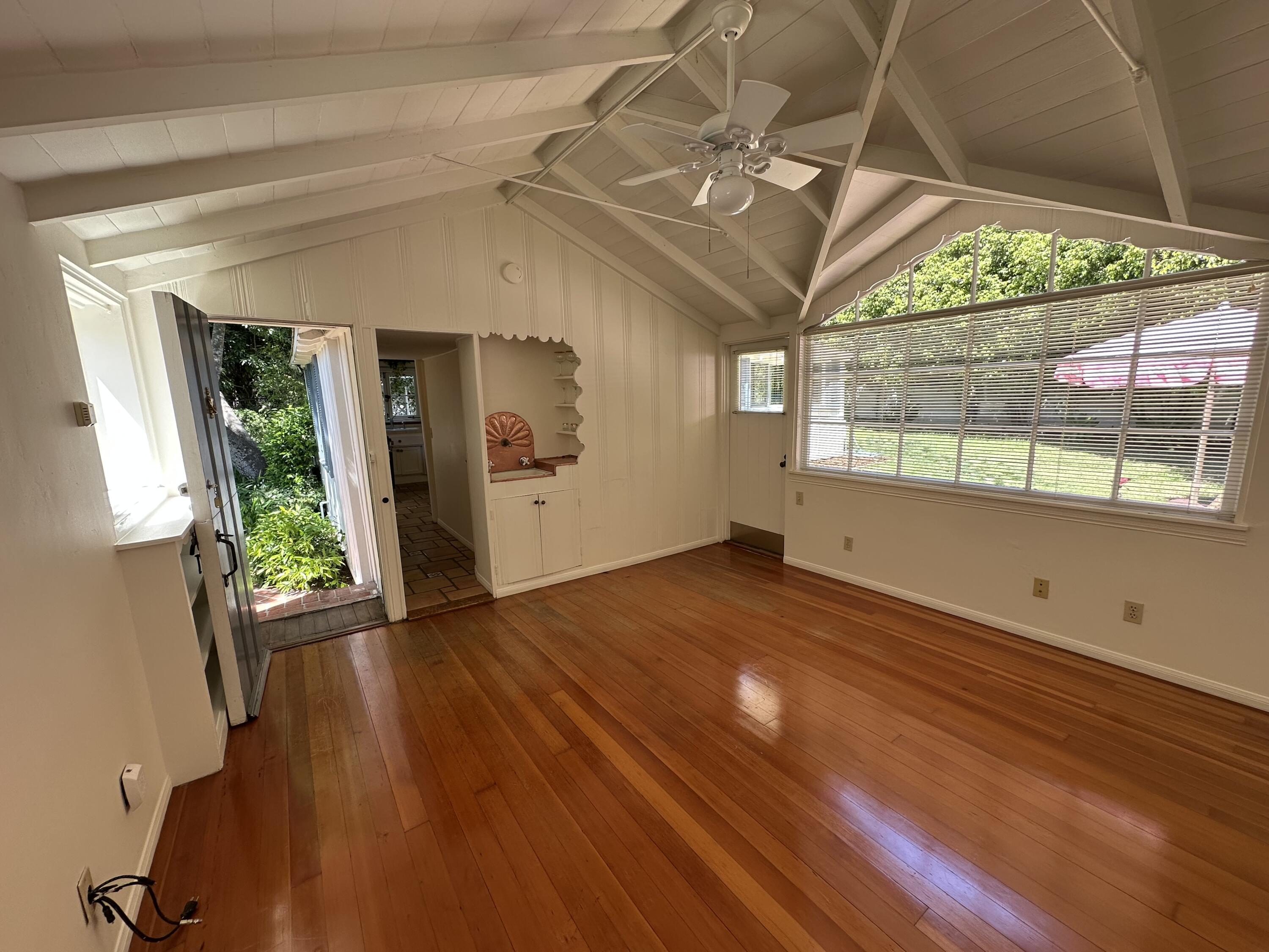 Santa Barbara, California 93108, United States, 1 Bedroom Bedrooms, ,1 BathroomBathrooms,Residential,Active,119406