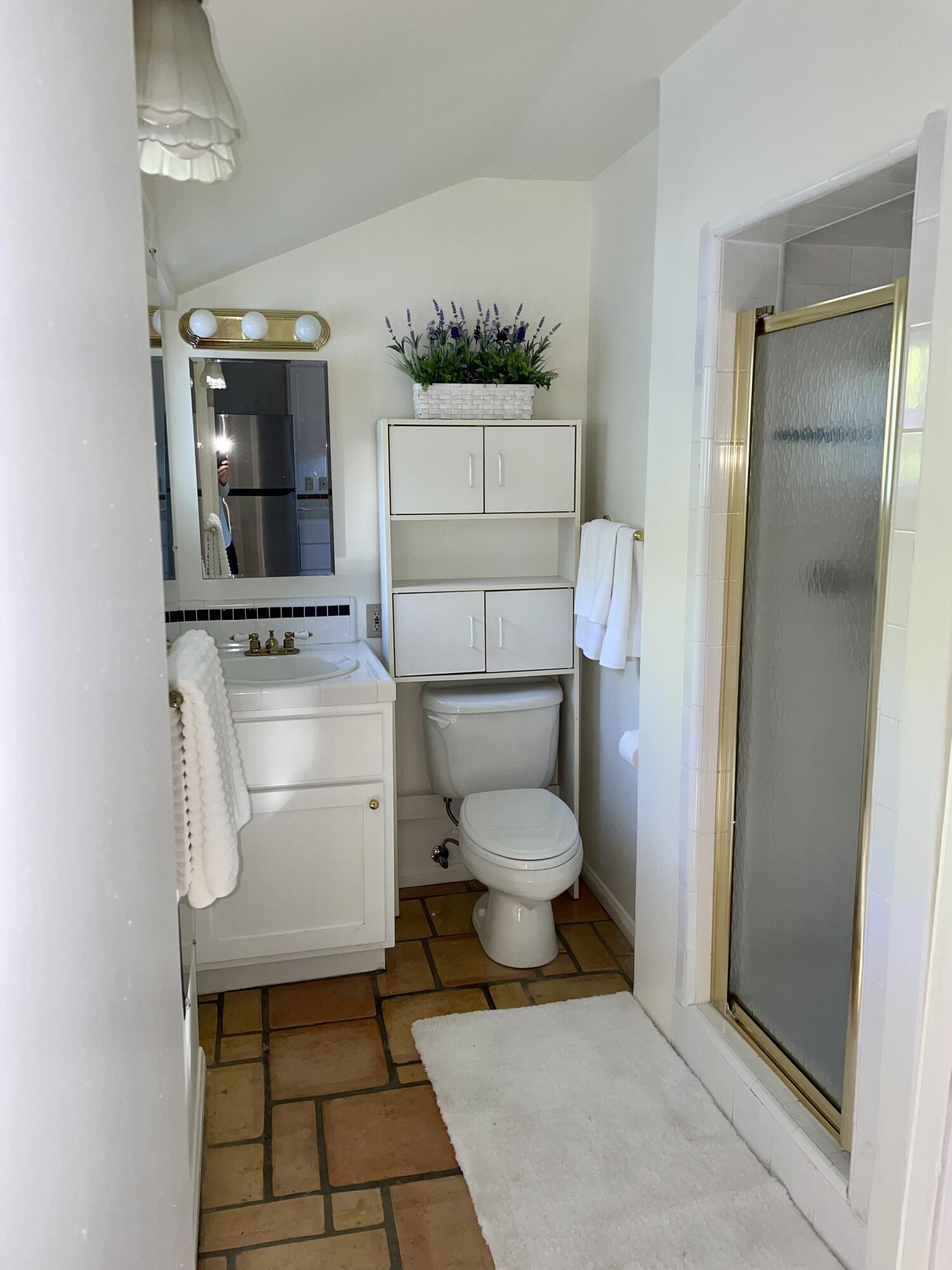 Santa Barbara, California 93108, United States, 1 Bedroom Bedrooms, ,1 BathroomBathrooms,Residential,Active,119406