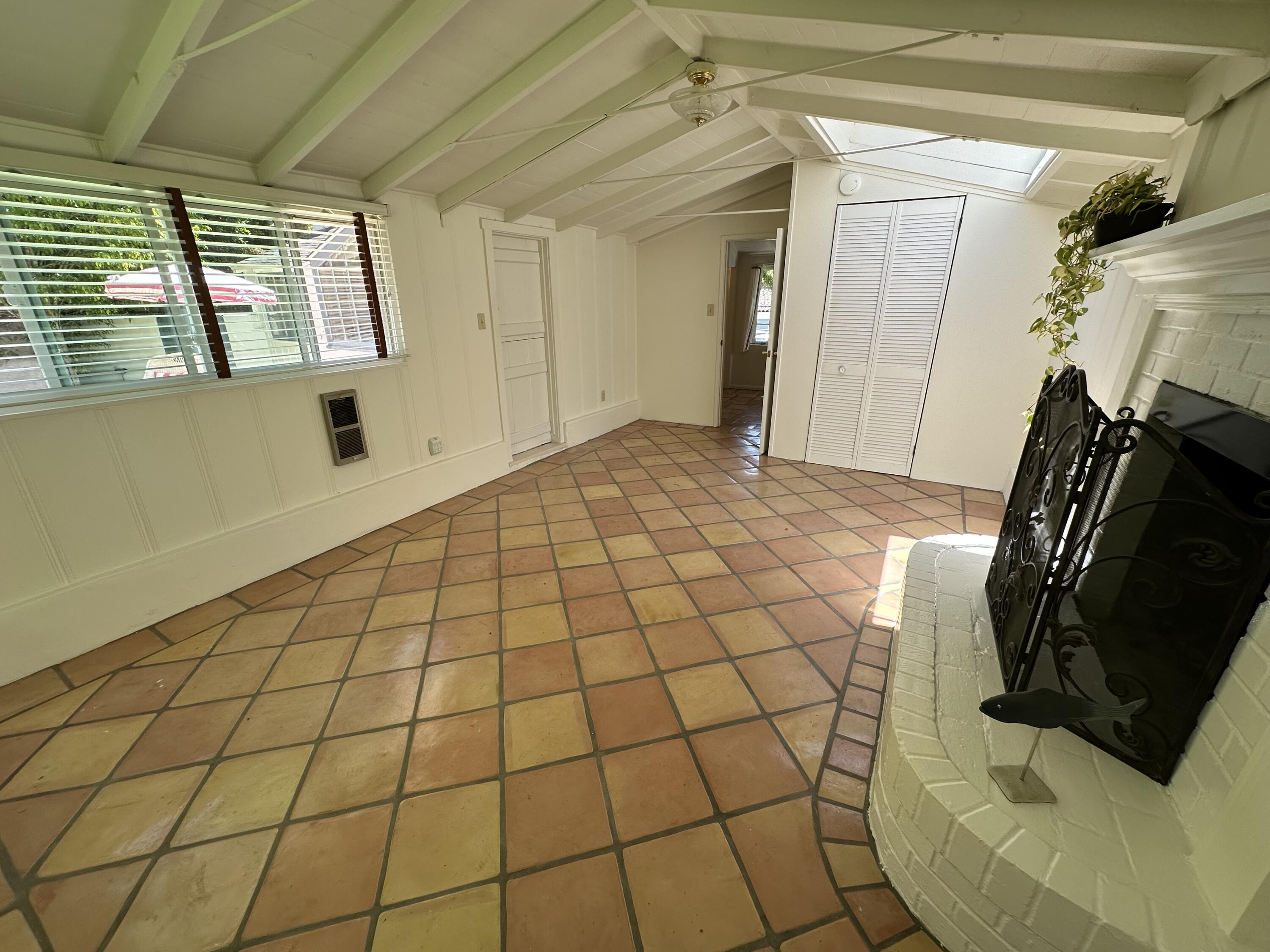 Santa Barbara, California 93108, United States, 1 Bedroom Bedrooms, ,1 BathroomBathrooms,Residential,Active,119406