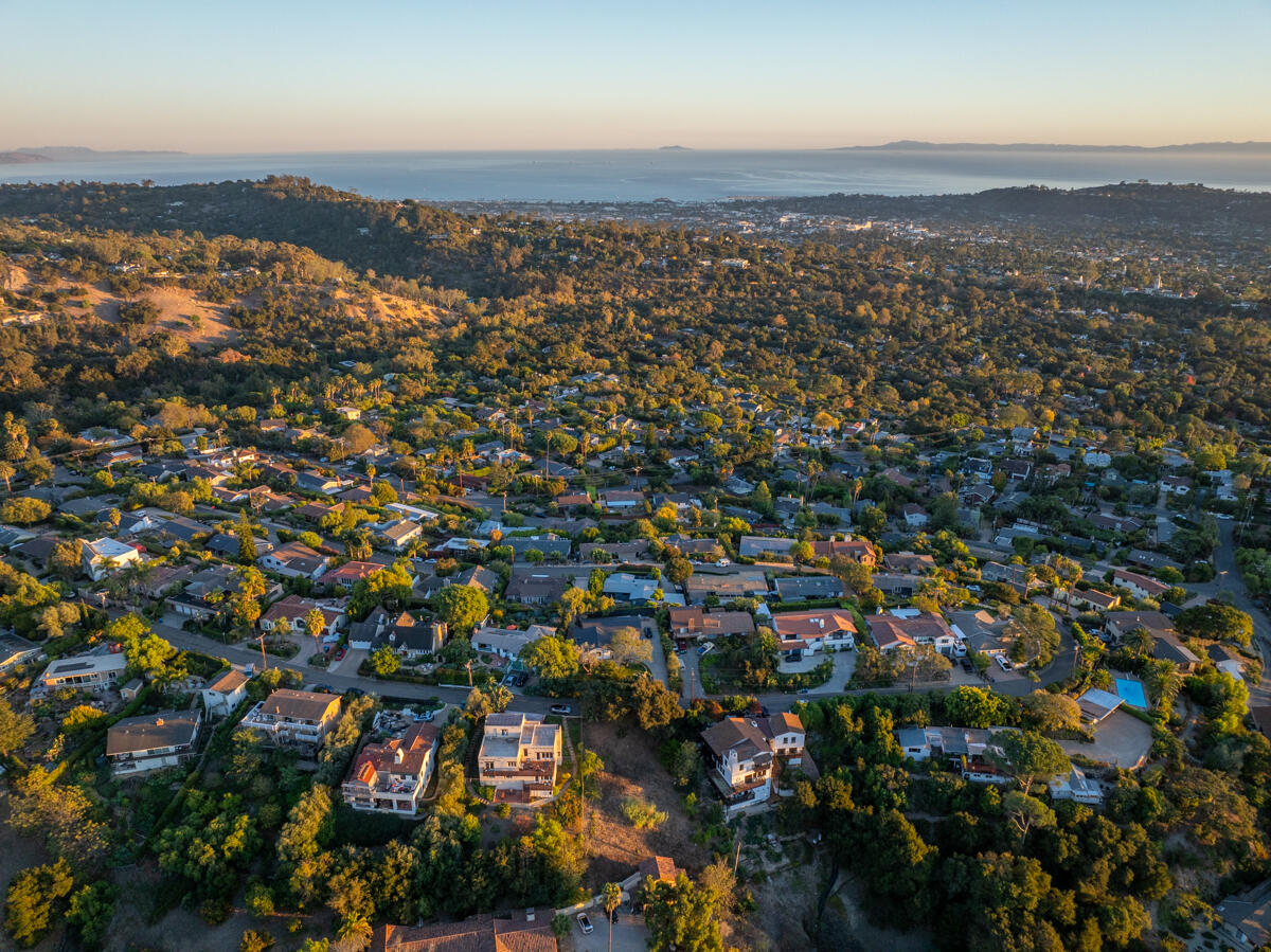 Santa Barbara, California 93105, United States, ,Land,Active,32392