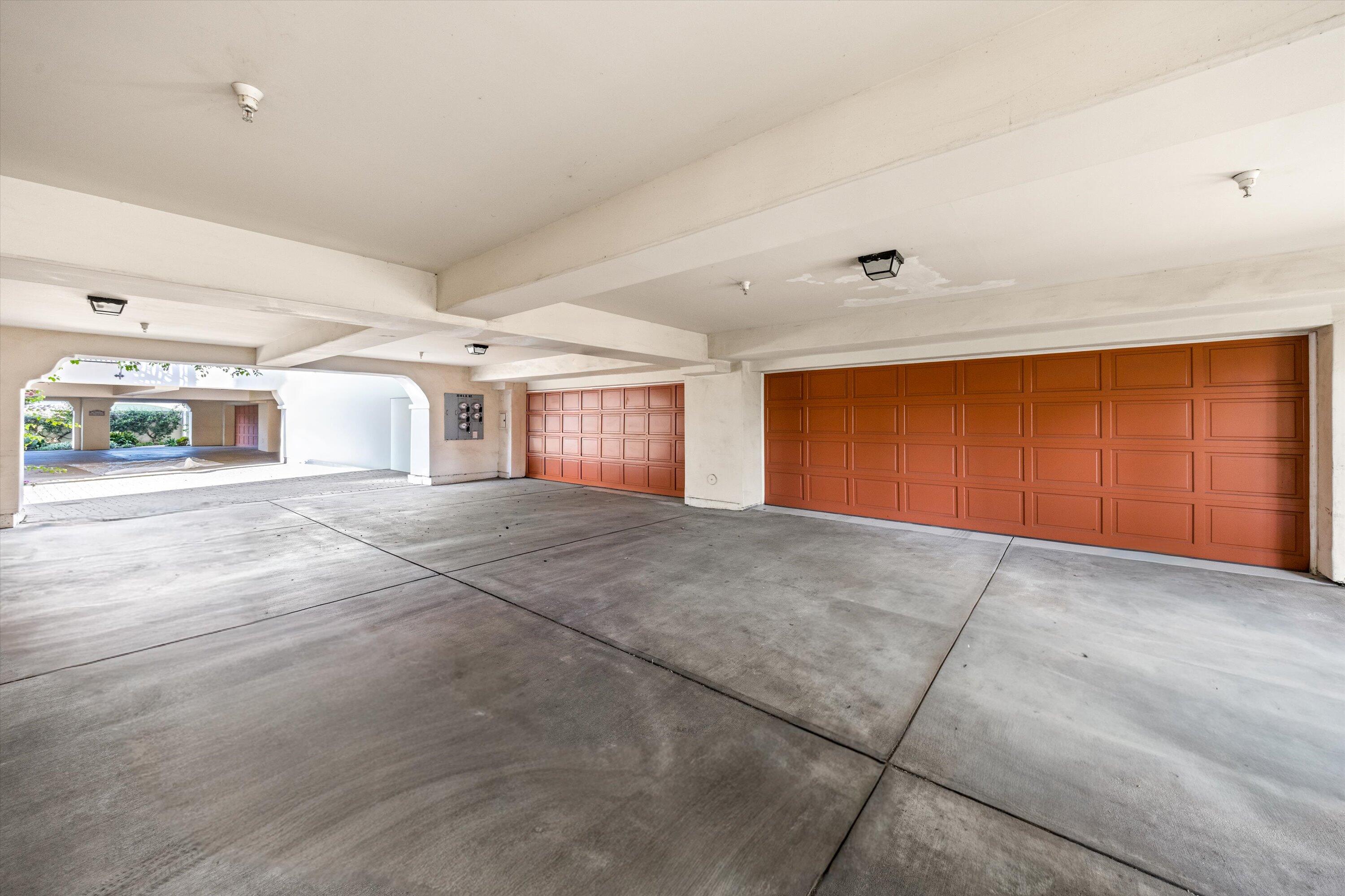 Santa Barbara, California 93101, United States, 2 Bedrooms Bedrooms, ,3 BathroomsBathrooms,Residential,Coming Soon,219003